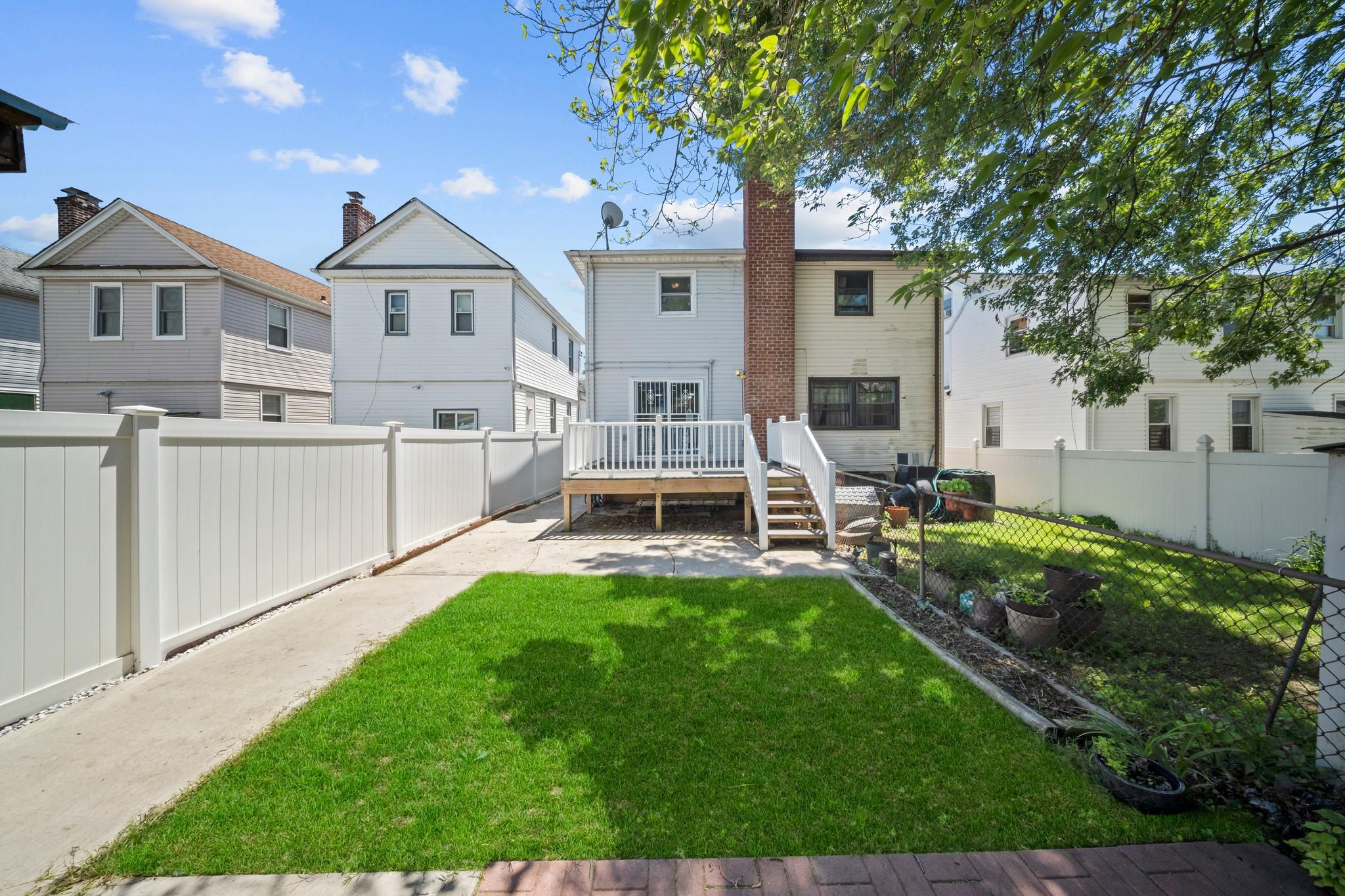 178-15 130th Ave, Jamaica, New York image 23