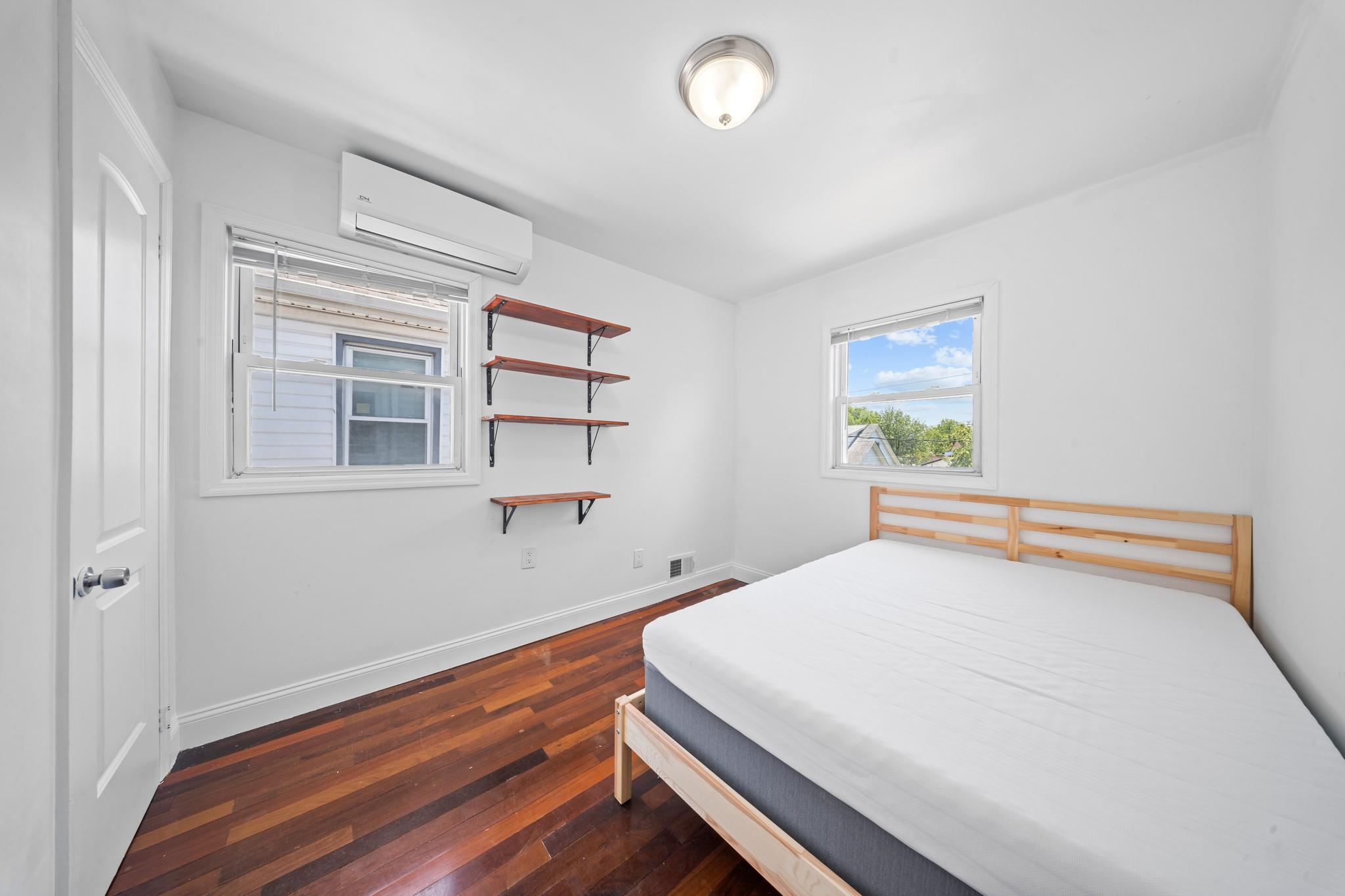 178-15 130th Ave, Jamaica, New York image 17