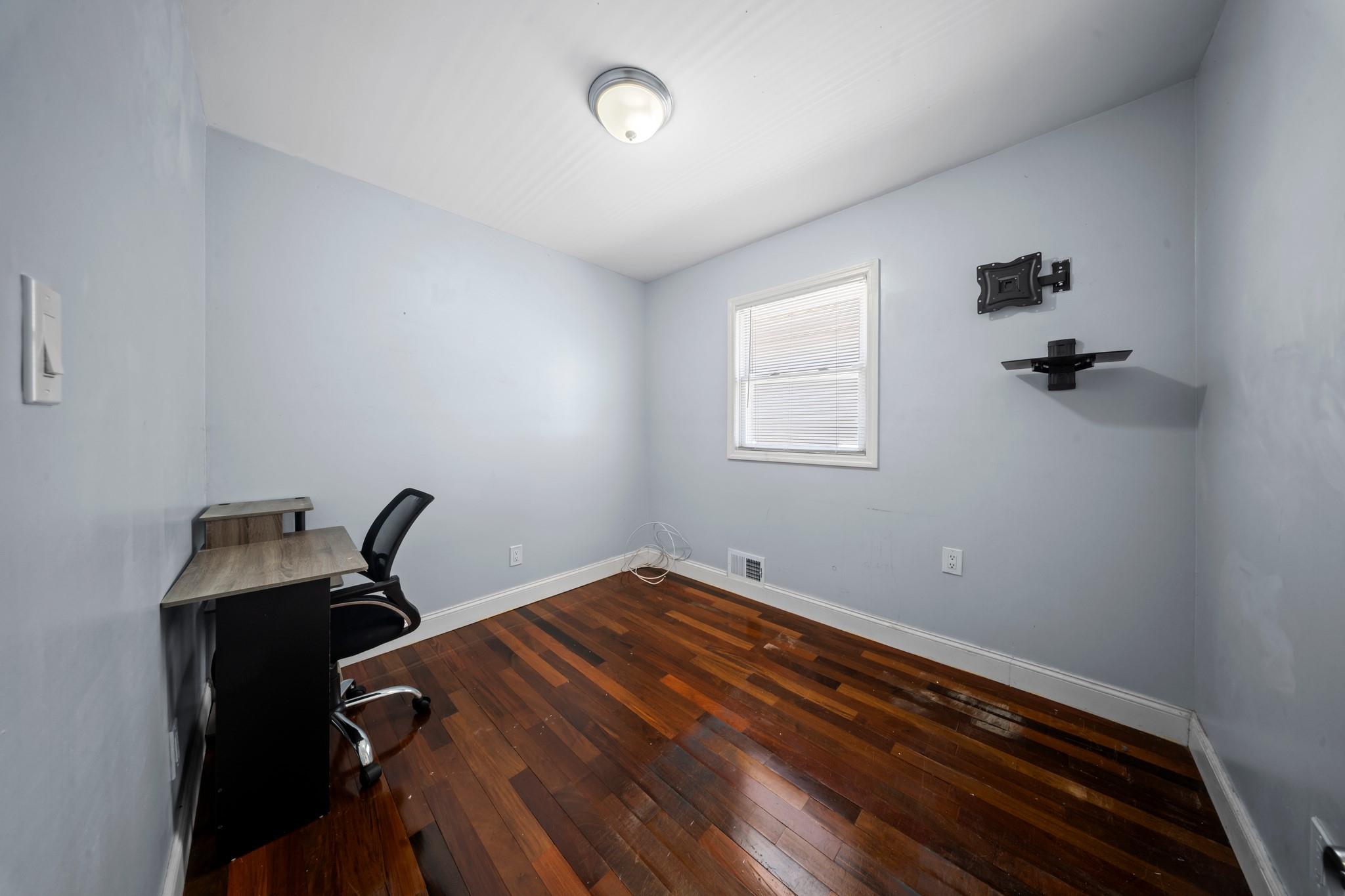 178-15 130th Ave, Jamaica, New York image 15
