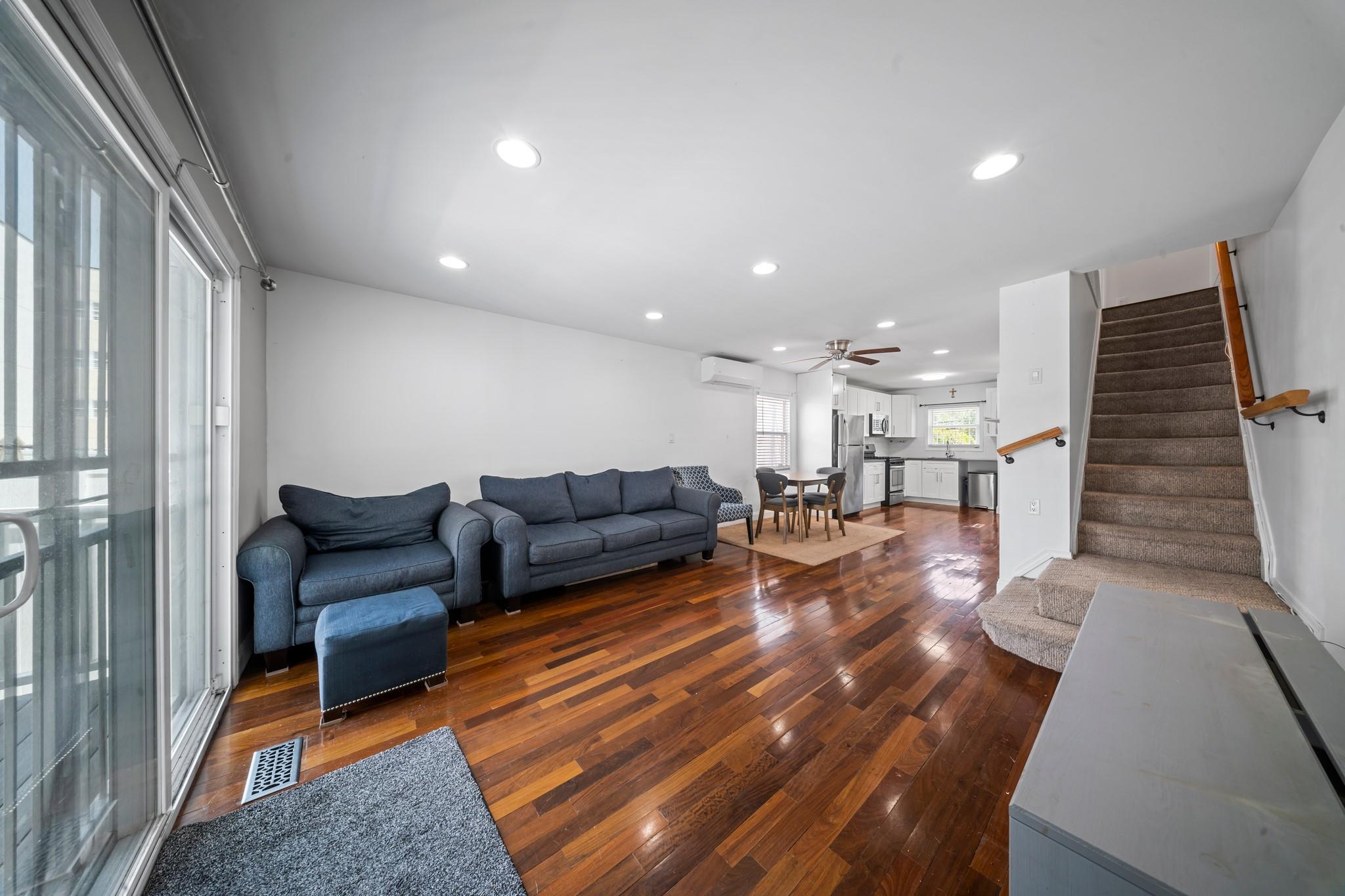 178-15 130th Ave, Jamaica, New York image 9