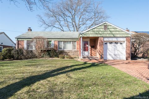 770 Palmetto Drive Franklin Square NY 11010