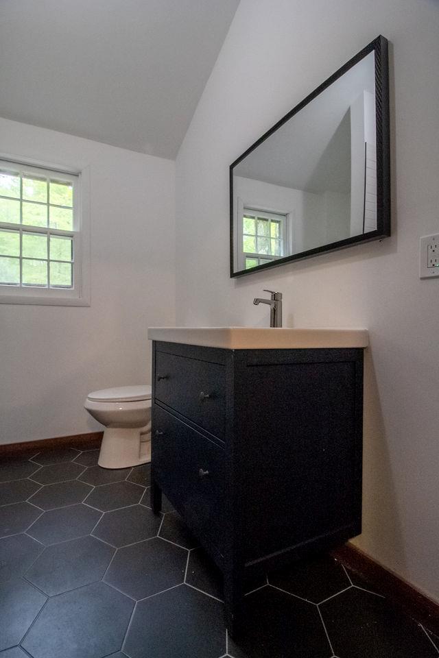 22 Mount Laurel Road, Greenfield Park, New York image 23
