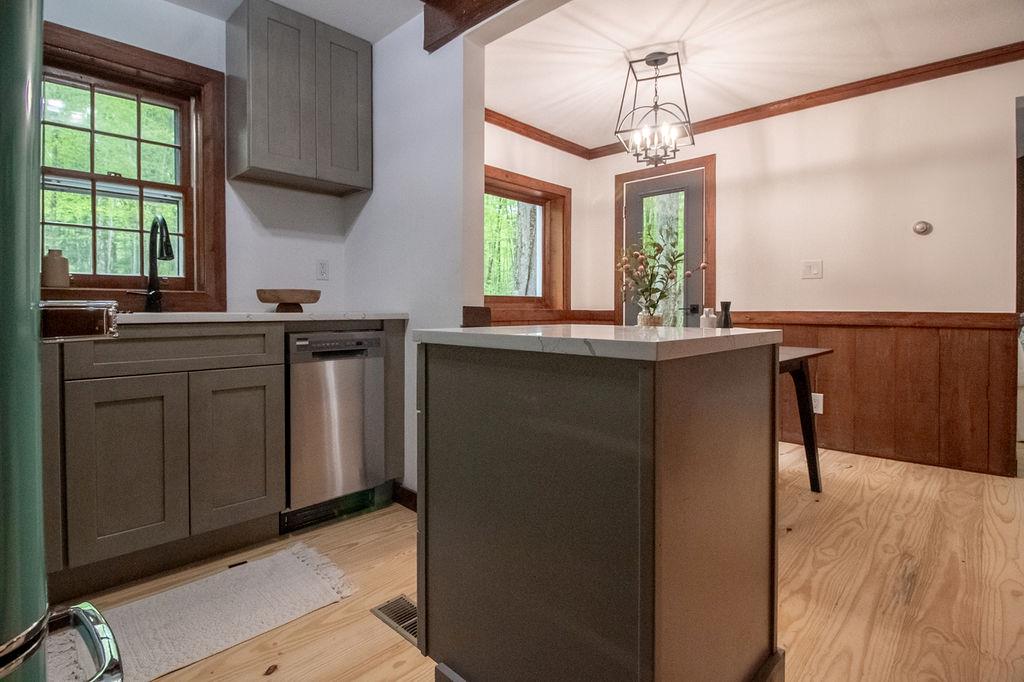 22 Mount Laurel Road, Greenfield Park, New York image 14
