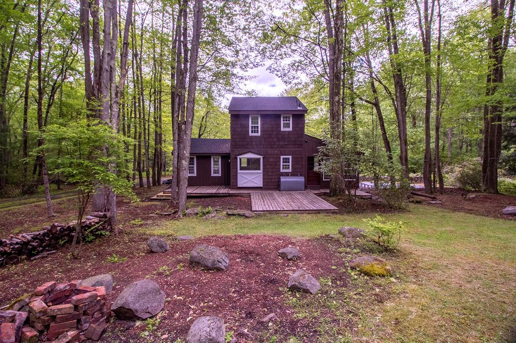 22 Mount Laurel Road, Greenfield Park, New York image 4