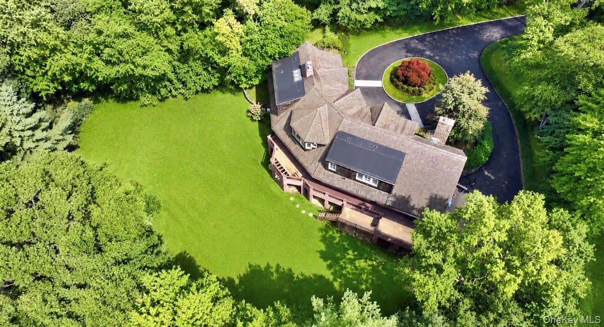 8 Ironwood Lane