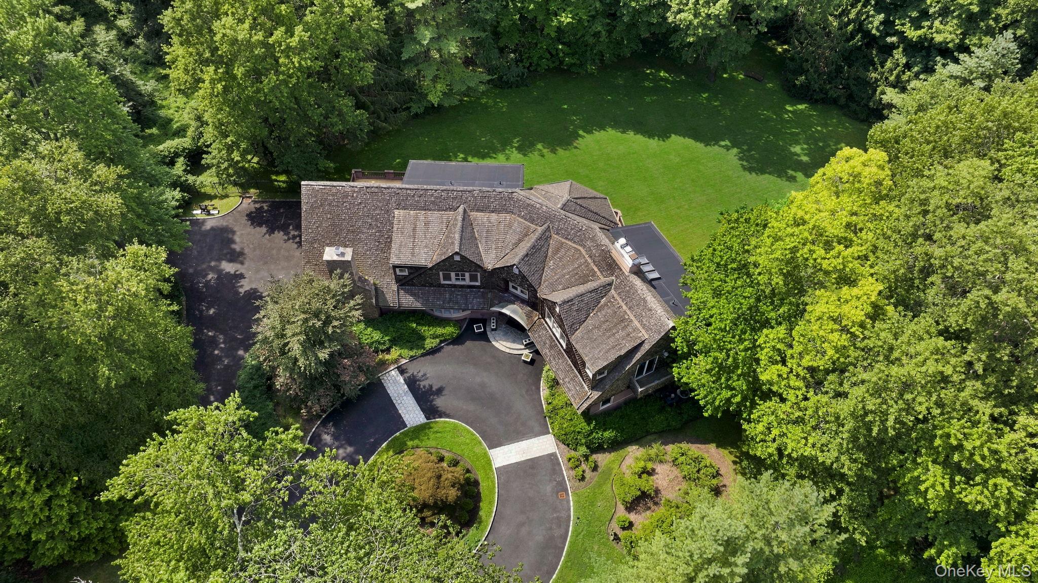 8 Ironwood Lane
