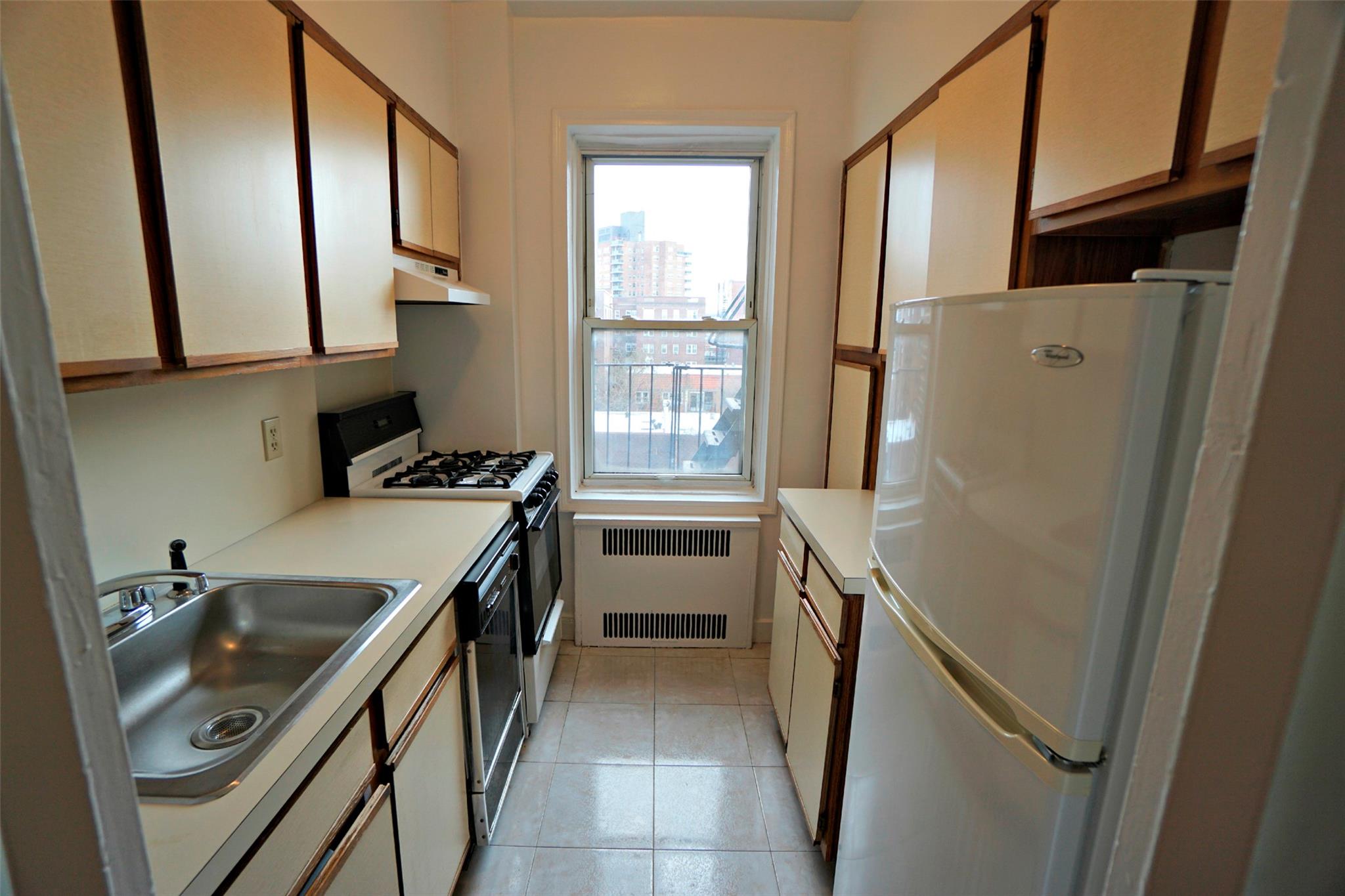 110-55 72nd Road #504, Forest Hills, New York image 5