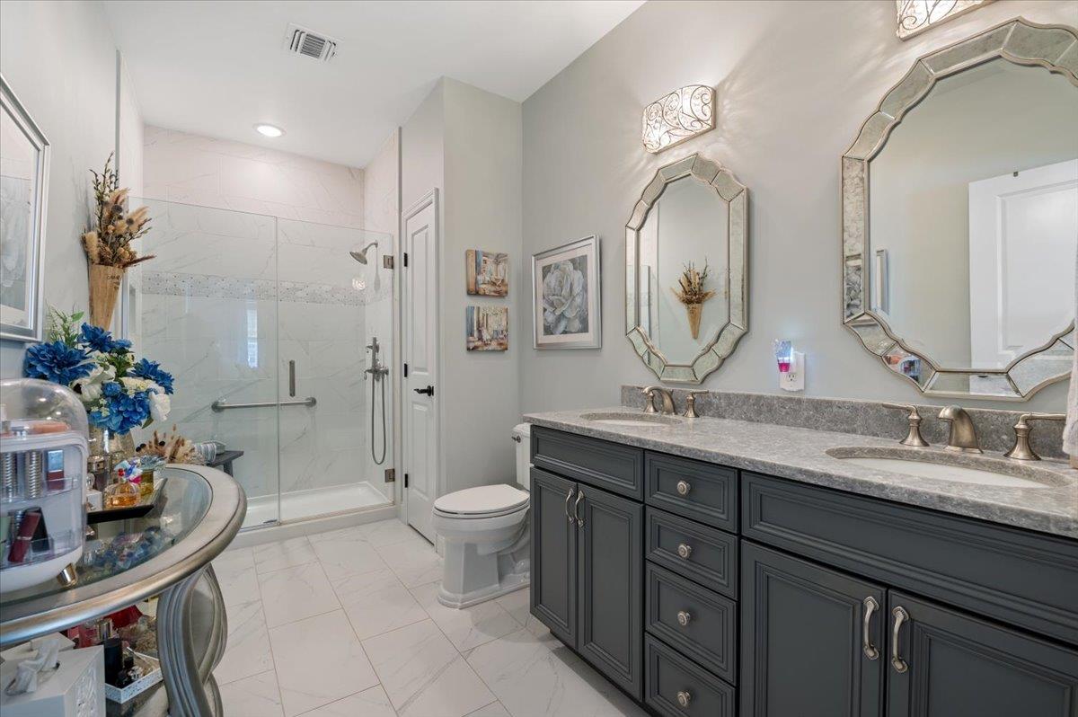 126 Grace Hall Lane, Yaphank, New York image 20