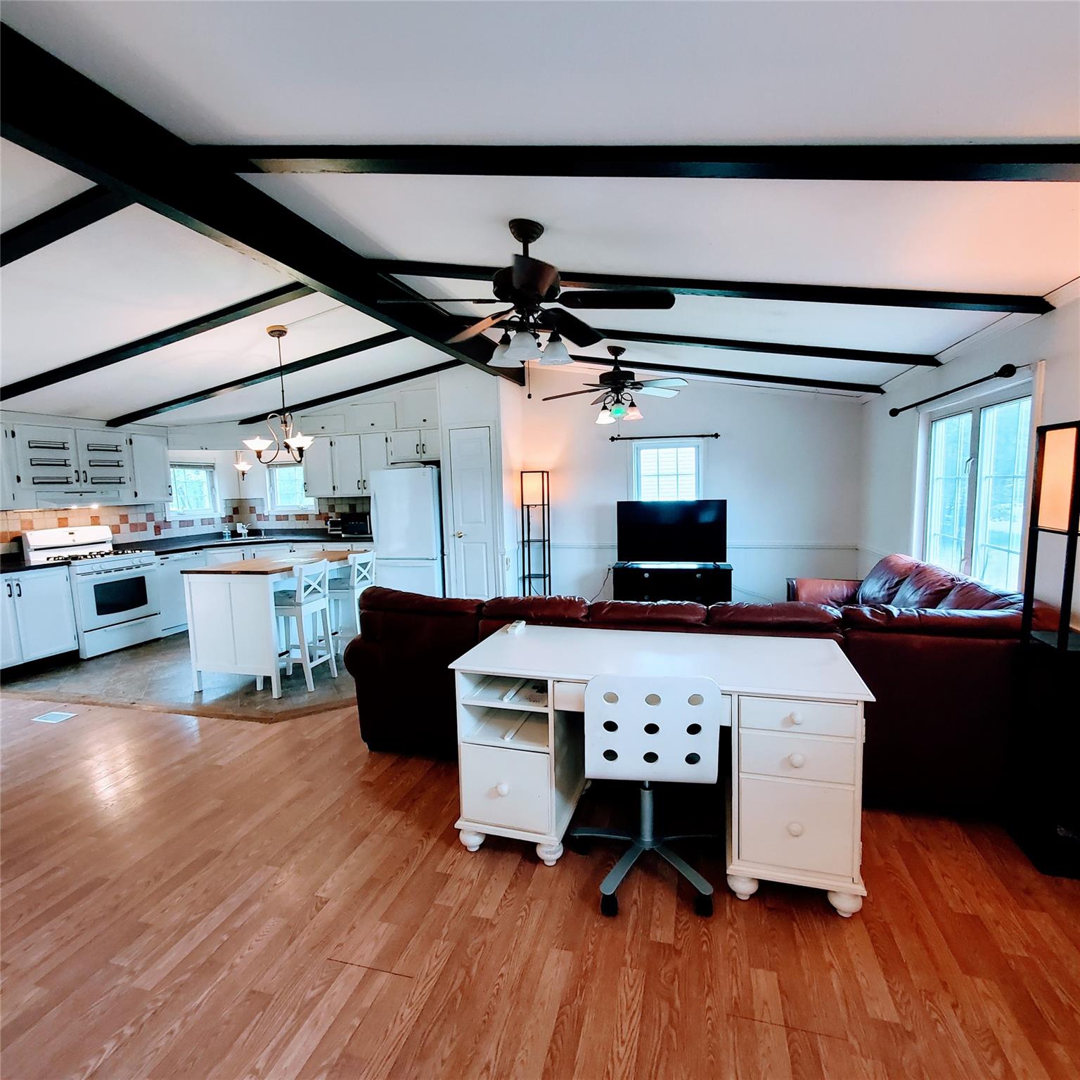 34 Kens Way, Hyde Park, New York image 6