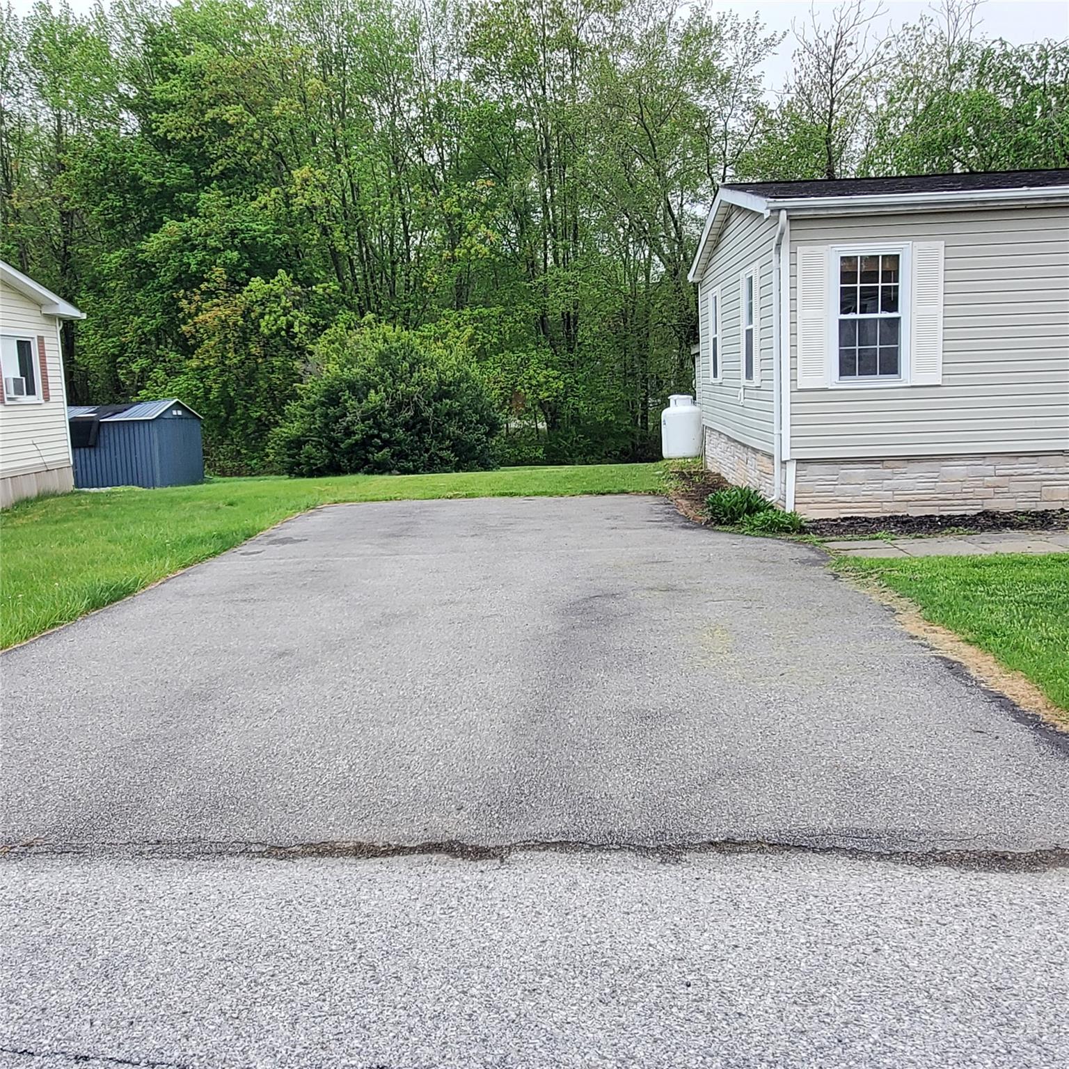 34 Kens Way, Hyde Park, New York image 33