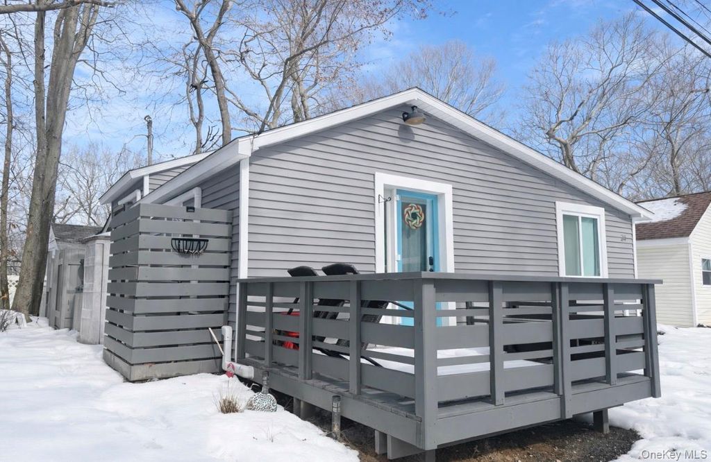 Photo of 24 Anchor Path, Baiting Hollow, NY 11933 (MLS # 963965)