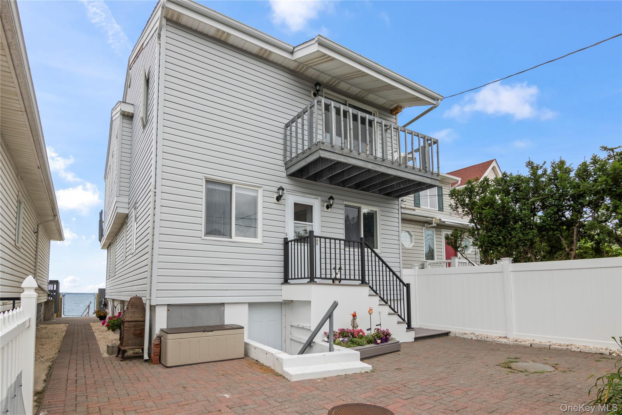 19 Pine Lane