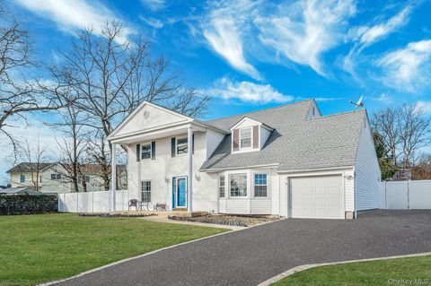 Photo of 3 Mount Marcy Avenue, Farmingville, NY 11738 (MLS # 952887)