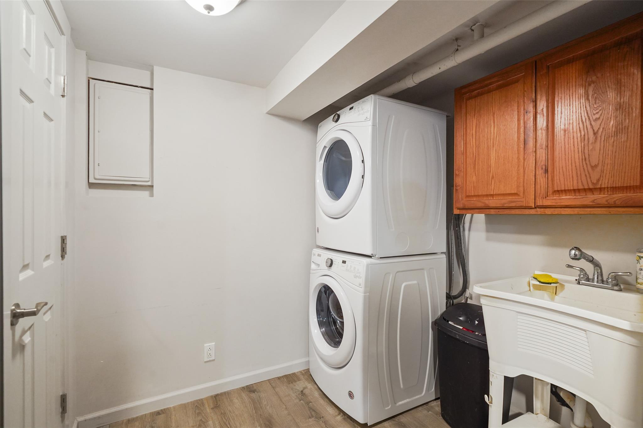 4 Perry Avenue, White Plains, New York image 21