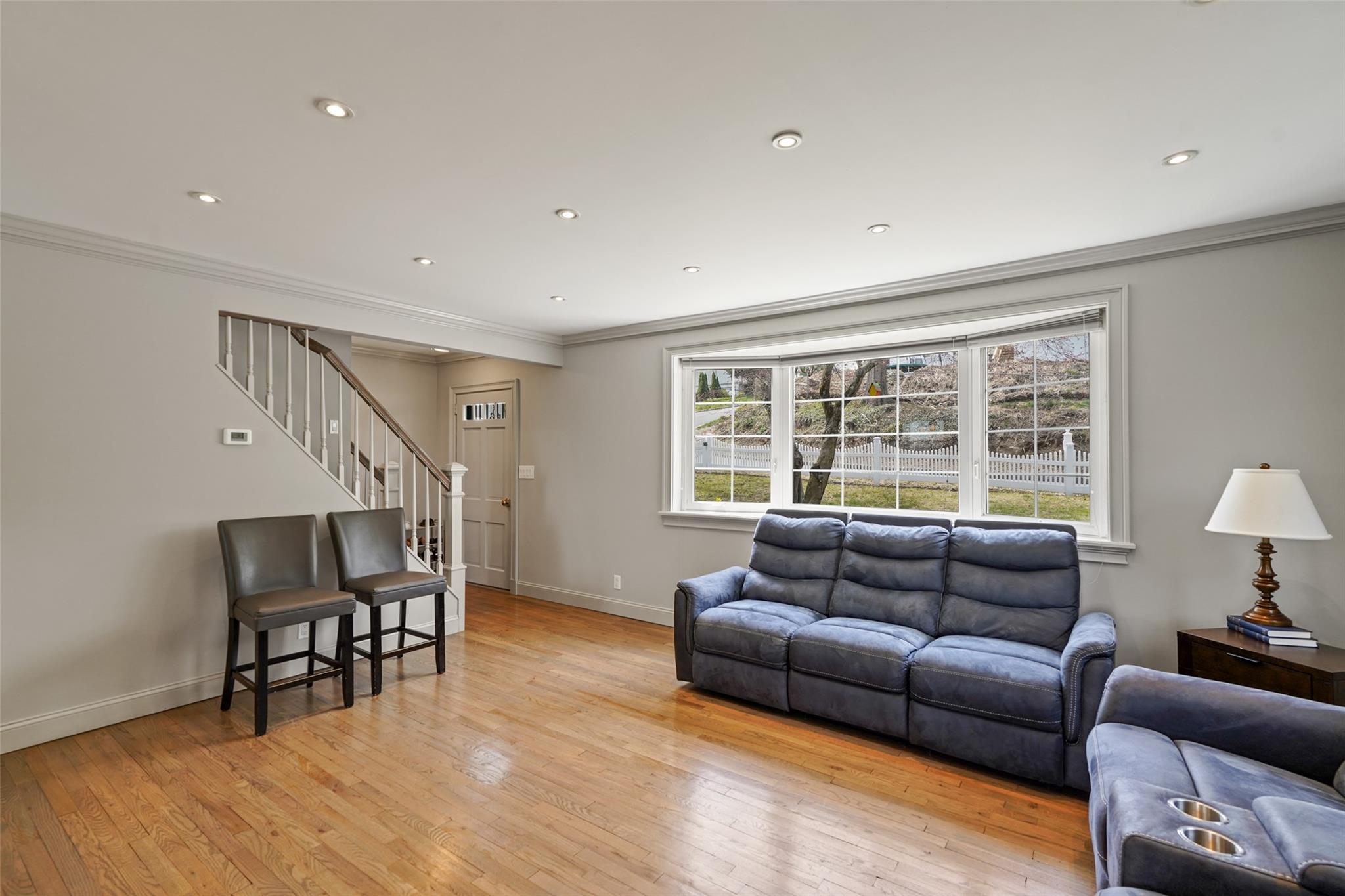 4 Perry Avenue, White Plains, New York image 11