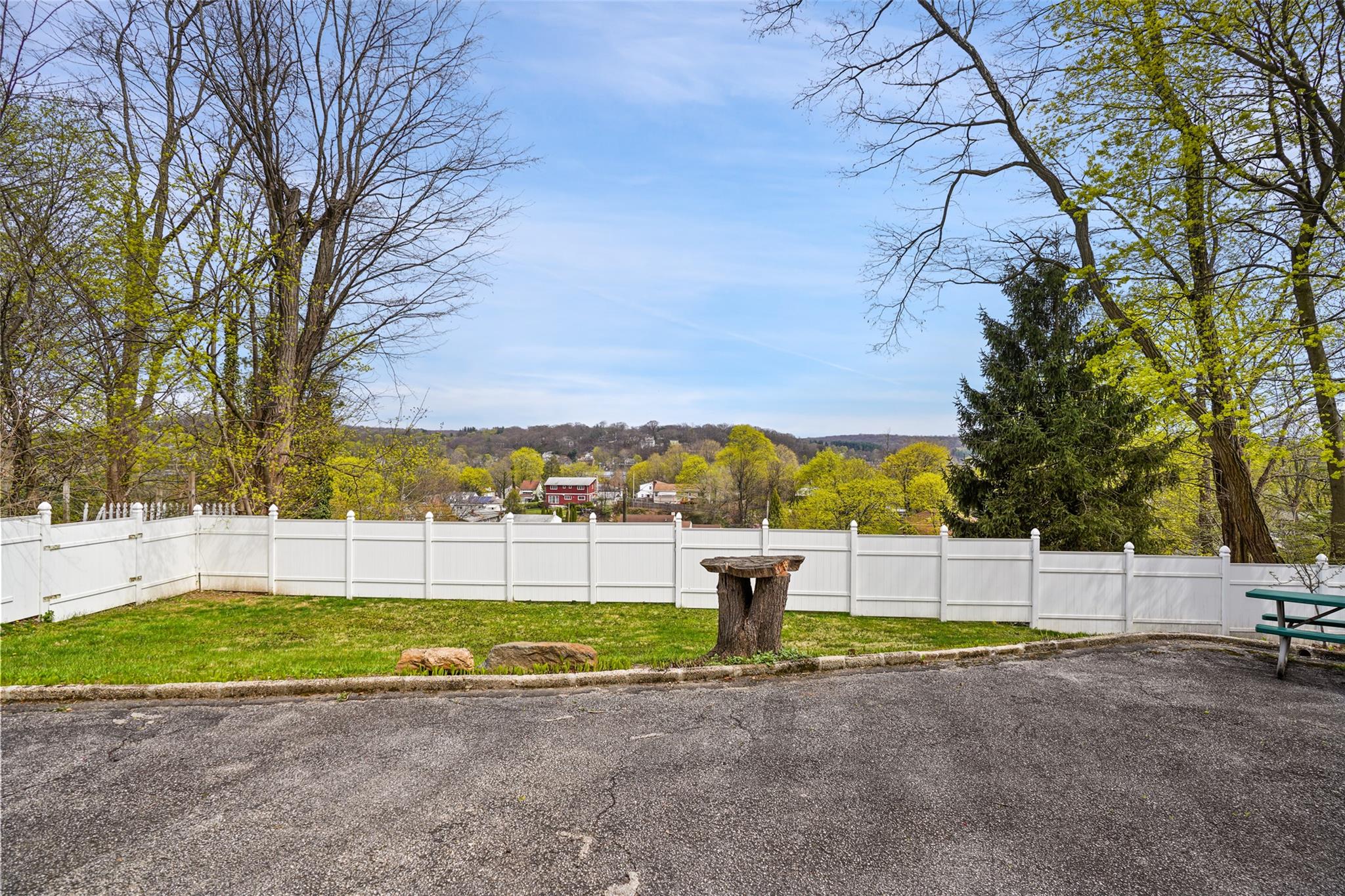 4 Perry Avenue, White Plains, New York image 27