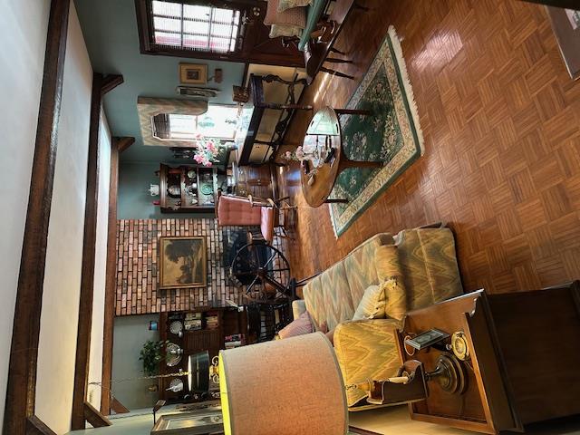 45 Hickman Street