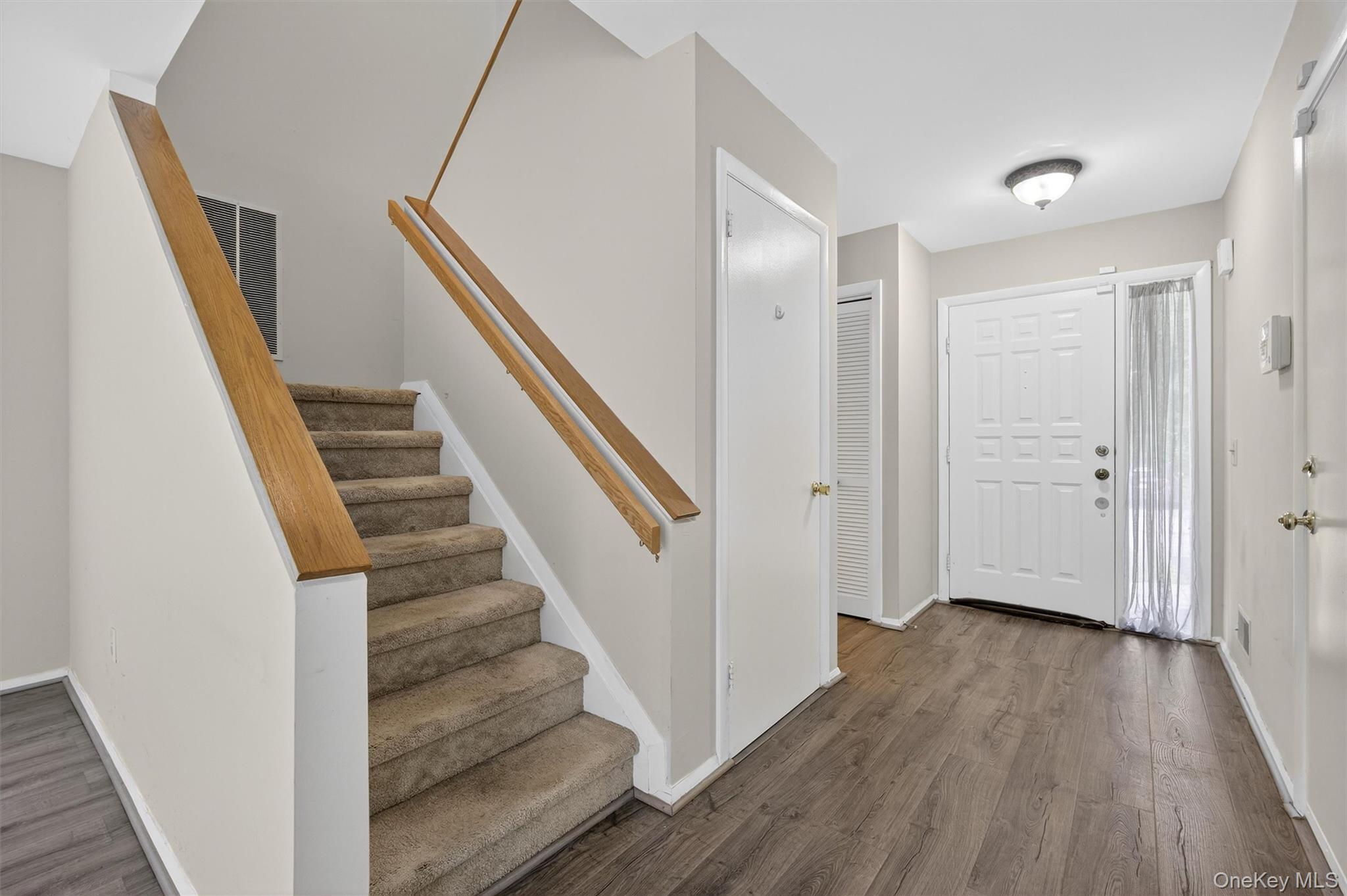 32 Meadow Way