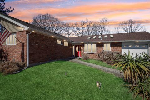 61 Scholar Lane, Smithtown, NY 11725 - MLS#: 829262