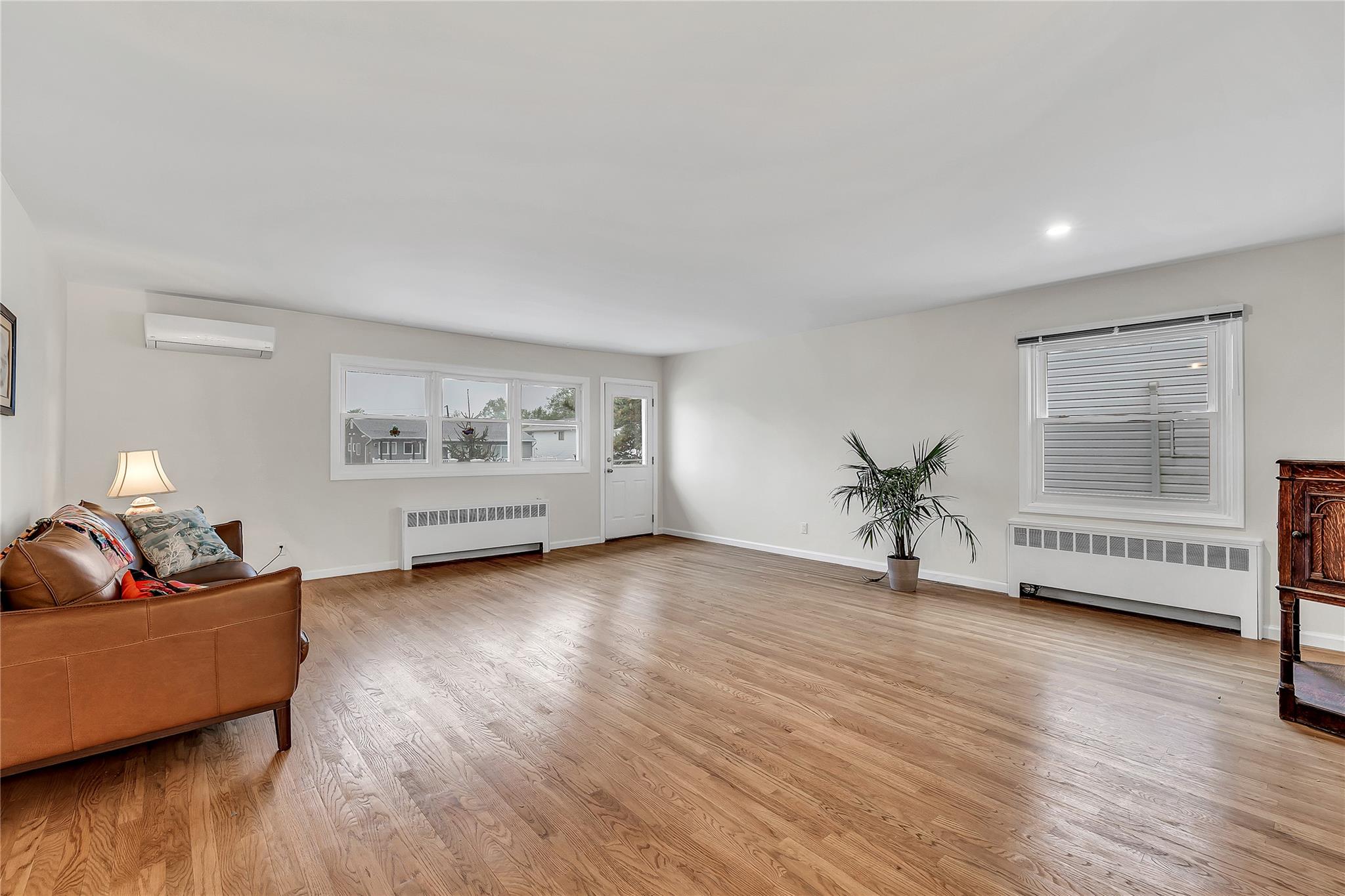 48 E 2nd Street, Freeport, New York image 5