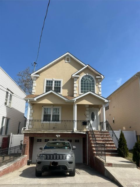 Homes For Sale - 547 S 11th Avenue<br/> Mount Vernon, NY 10550