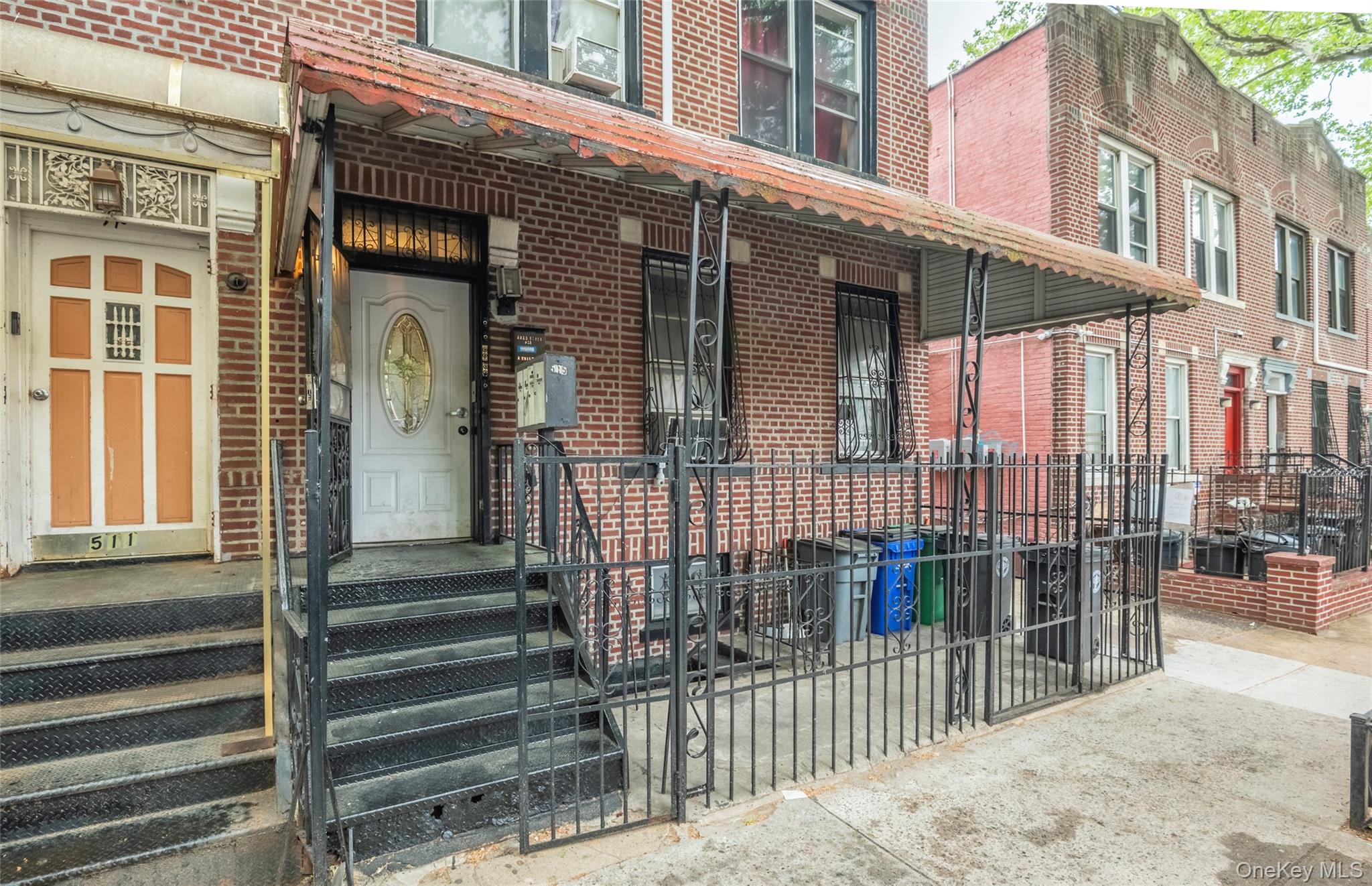 515 Hinsdale Street