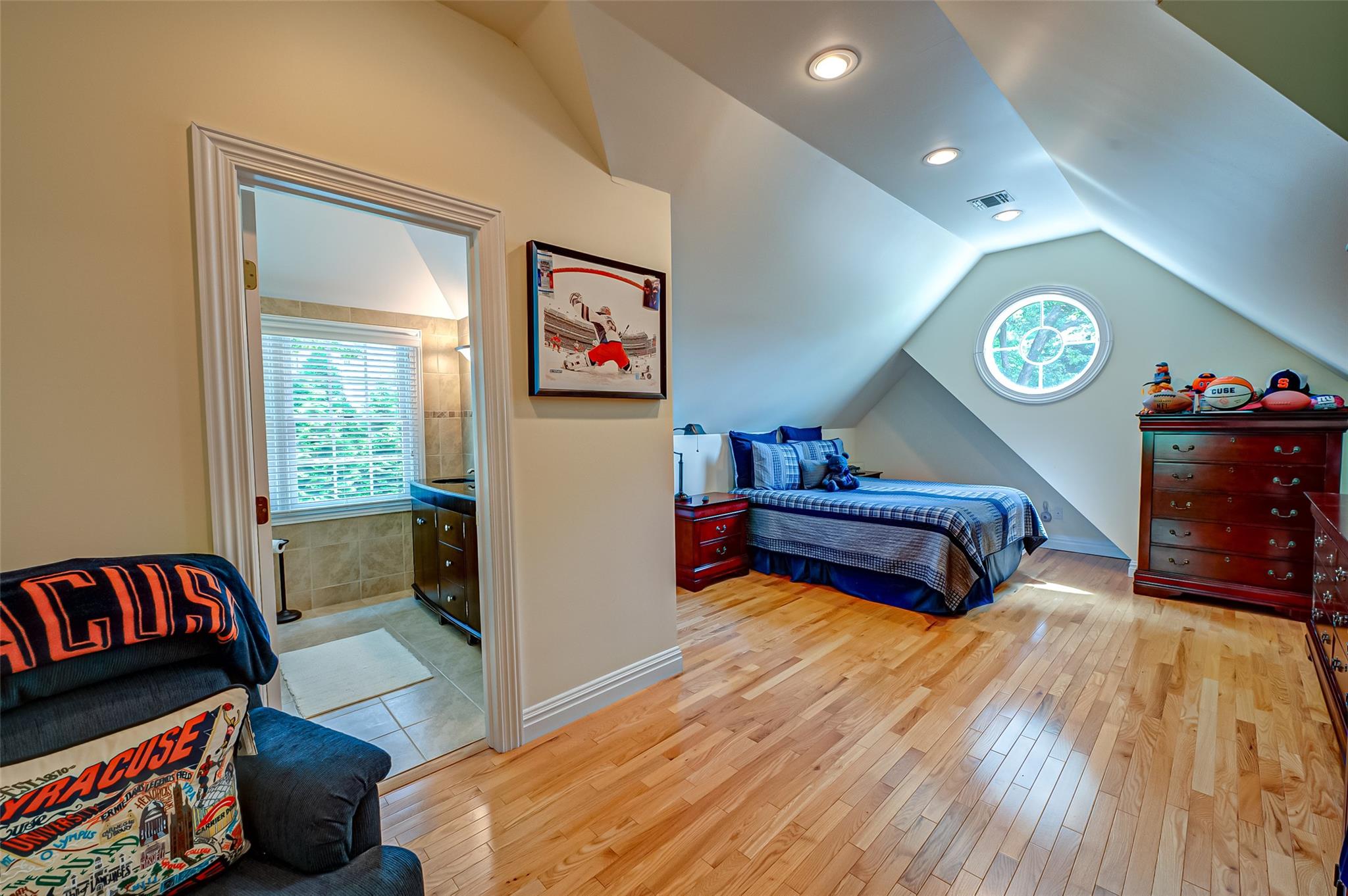14 Eagle Landing Lndg, Mount Sinai, New York image 27