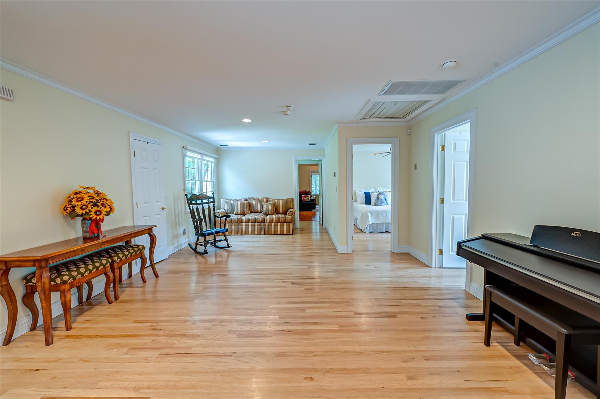 14 Eagle Landing Lndg, Mount Sinai, New York image 35