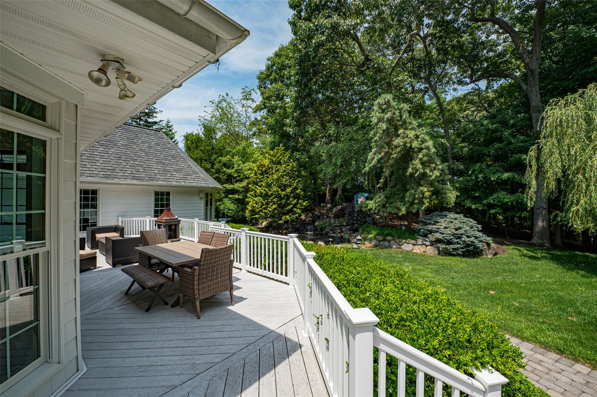 14 Eagle Landing Lndg, Mount Sinai, New York image 38