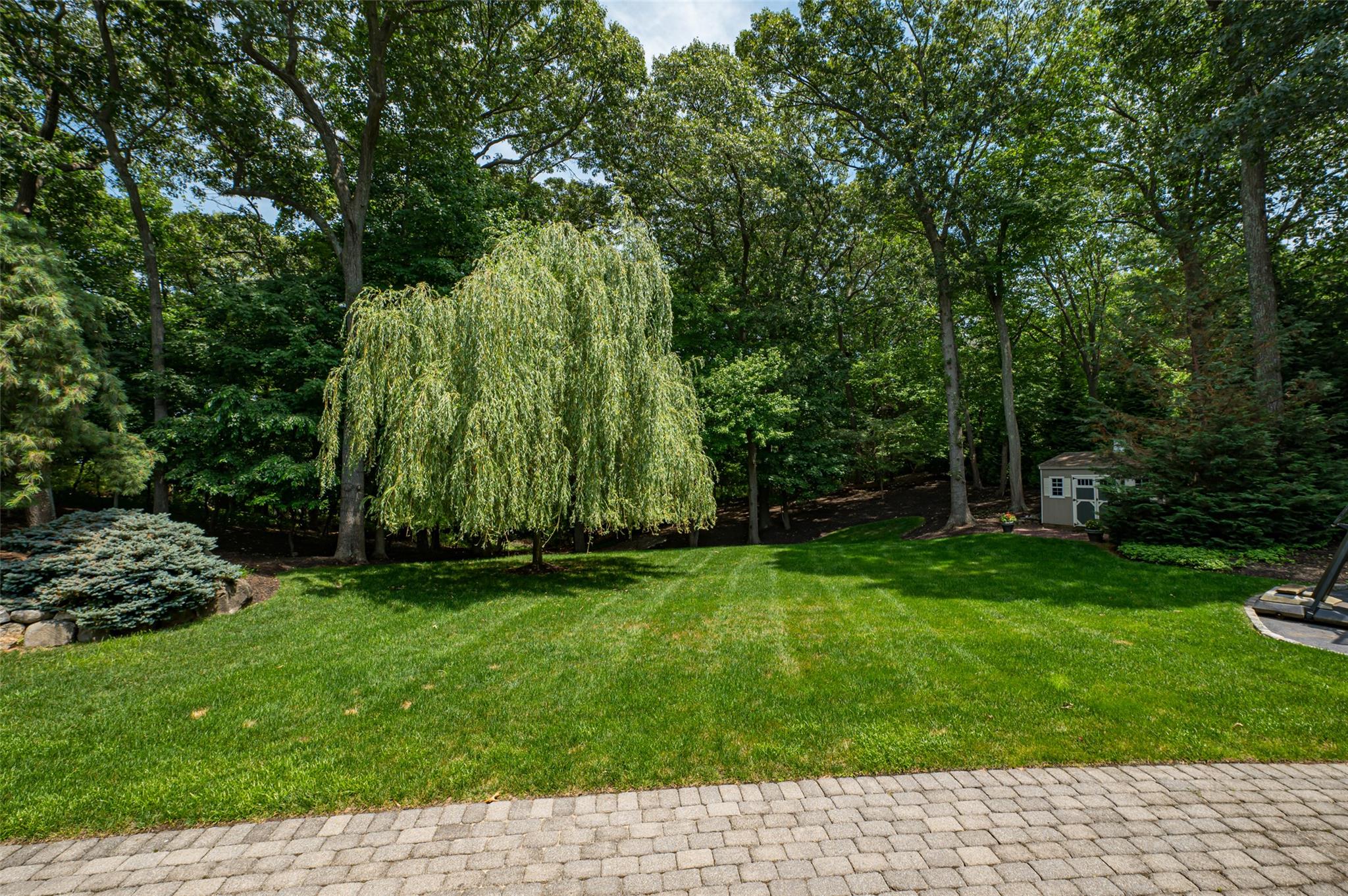 14 Eagle Landing Lndg, Mount Sinai, New York image 40