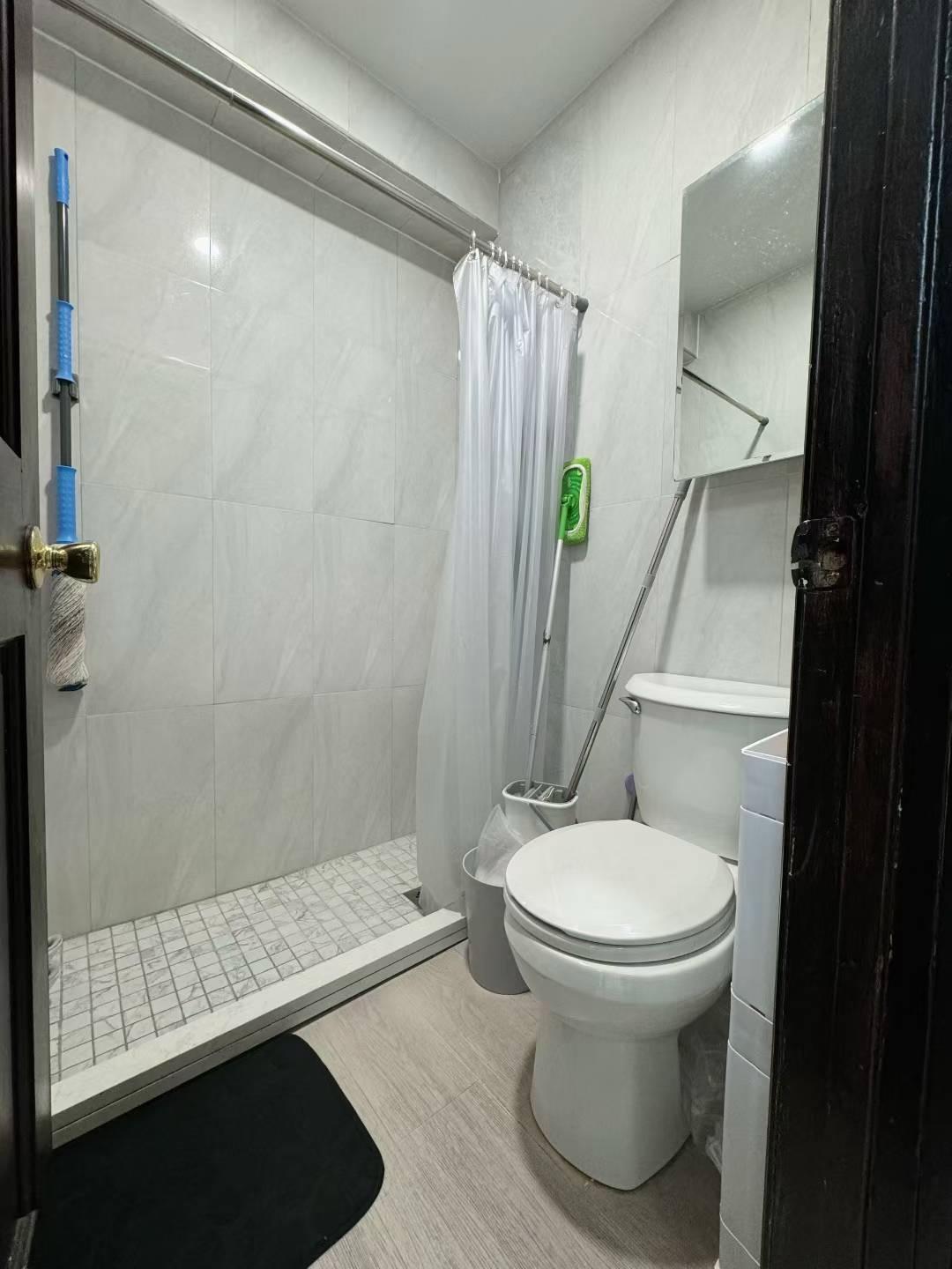 132-18 Avery Avenue C1