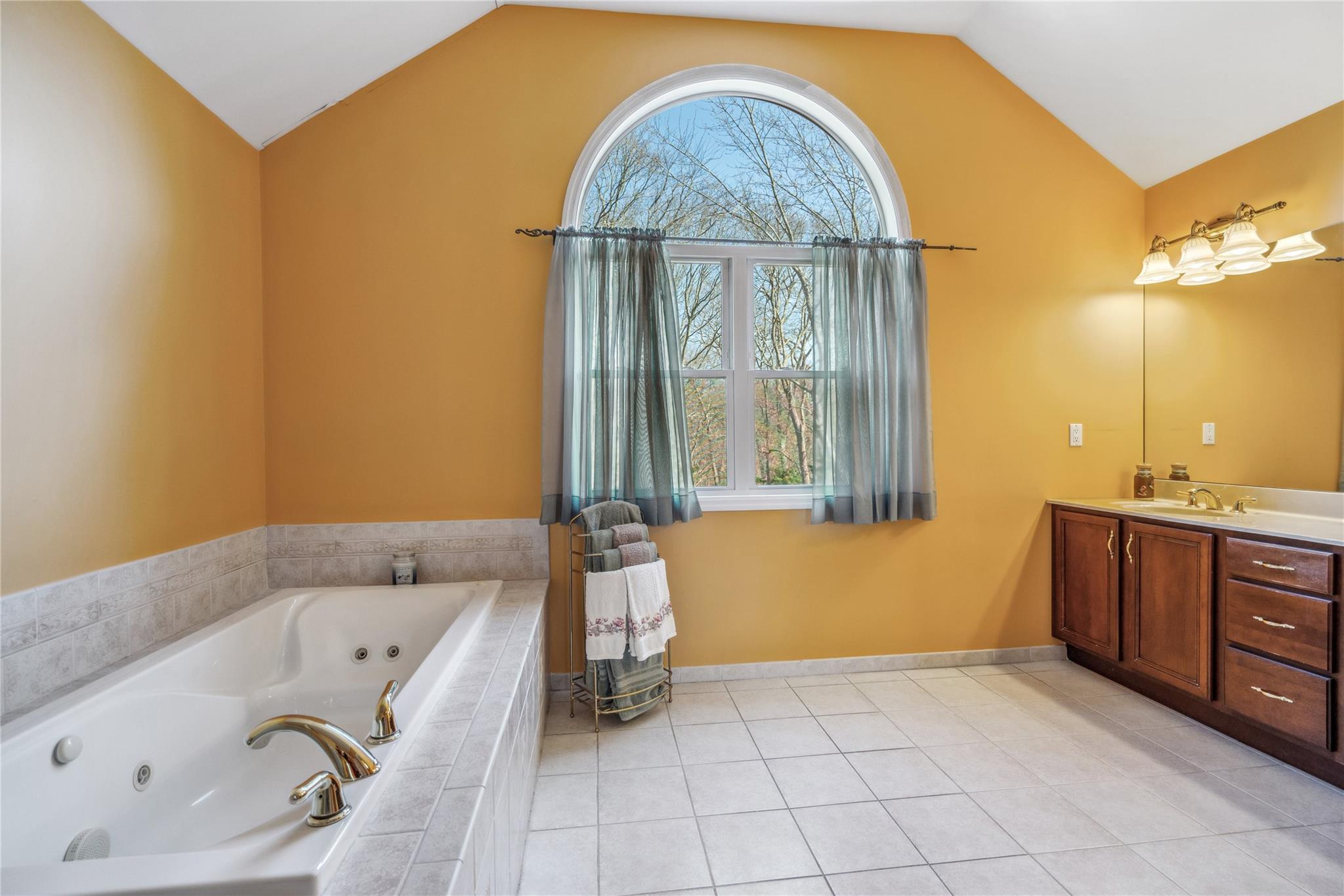 21 Moss Creek Lane, East Patchogue, Florida image 33