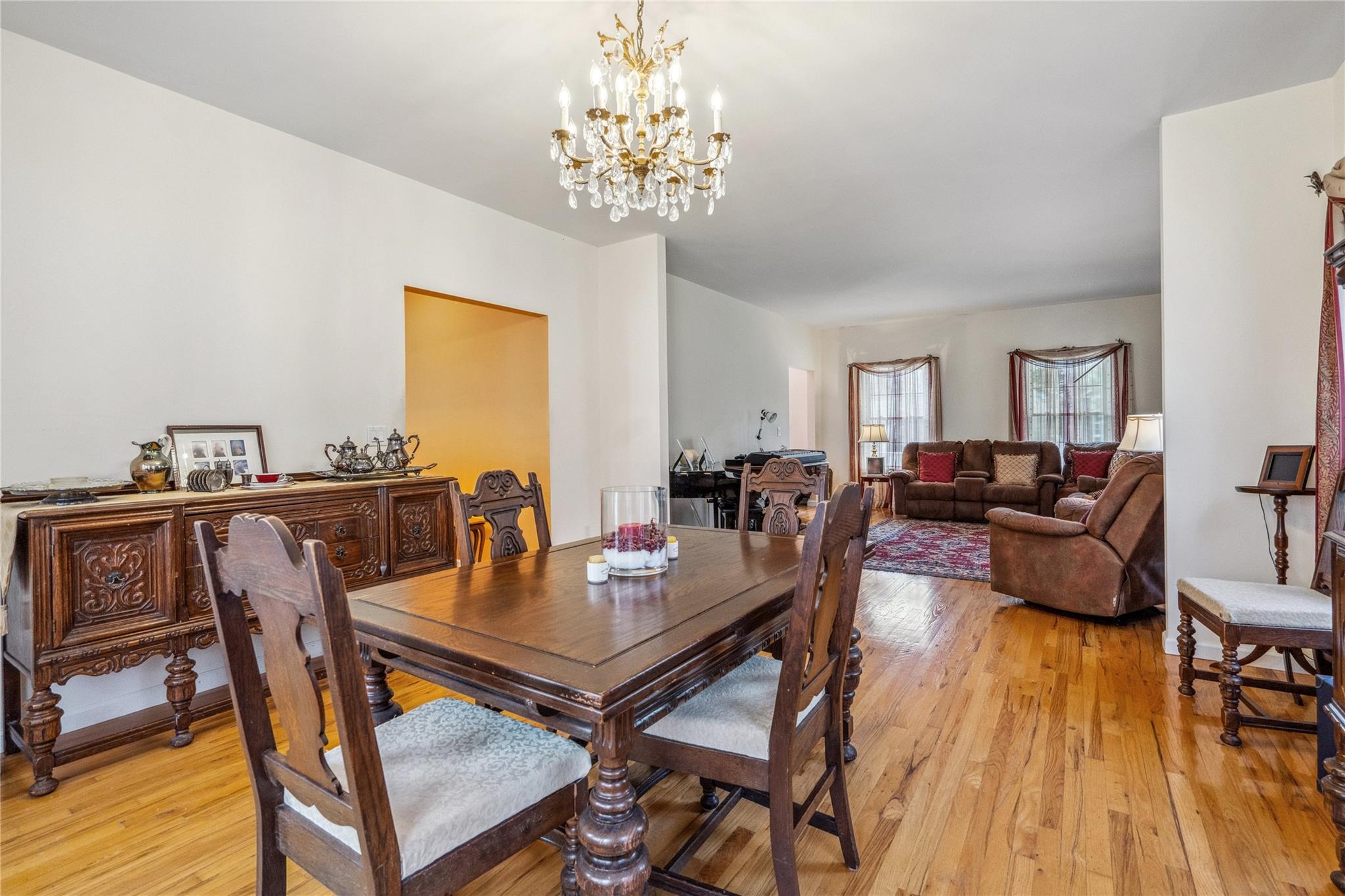 21 Moss Creek Lane, East Patchogue, Florida image 12