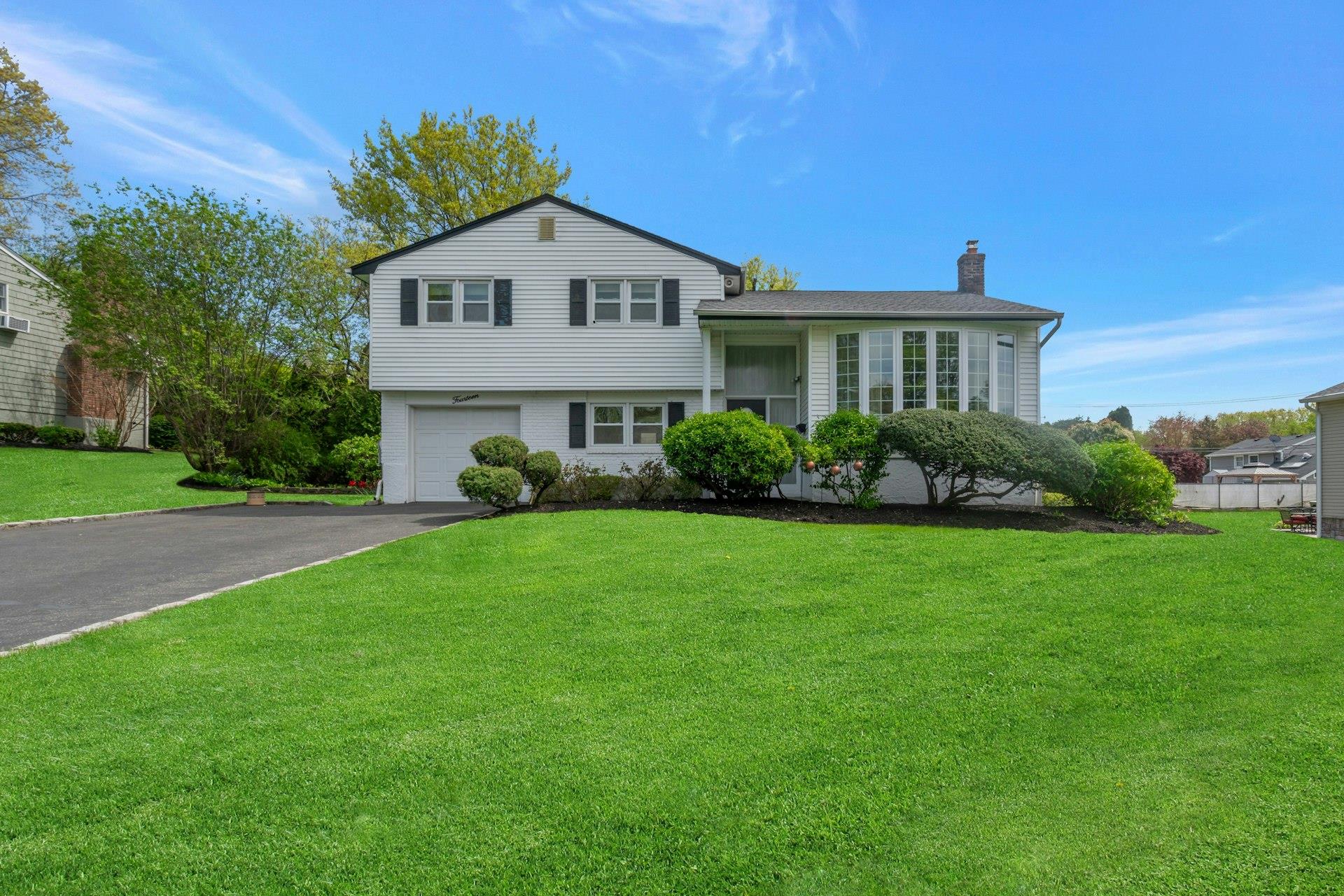 14 Henry Drive