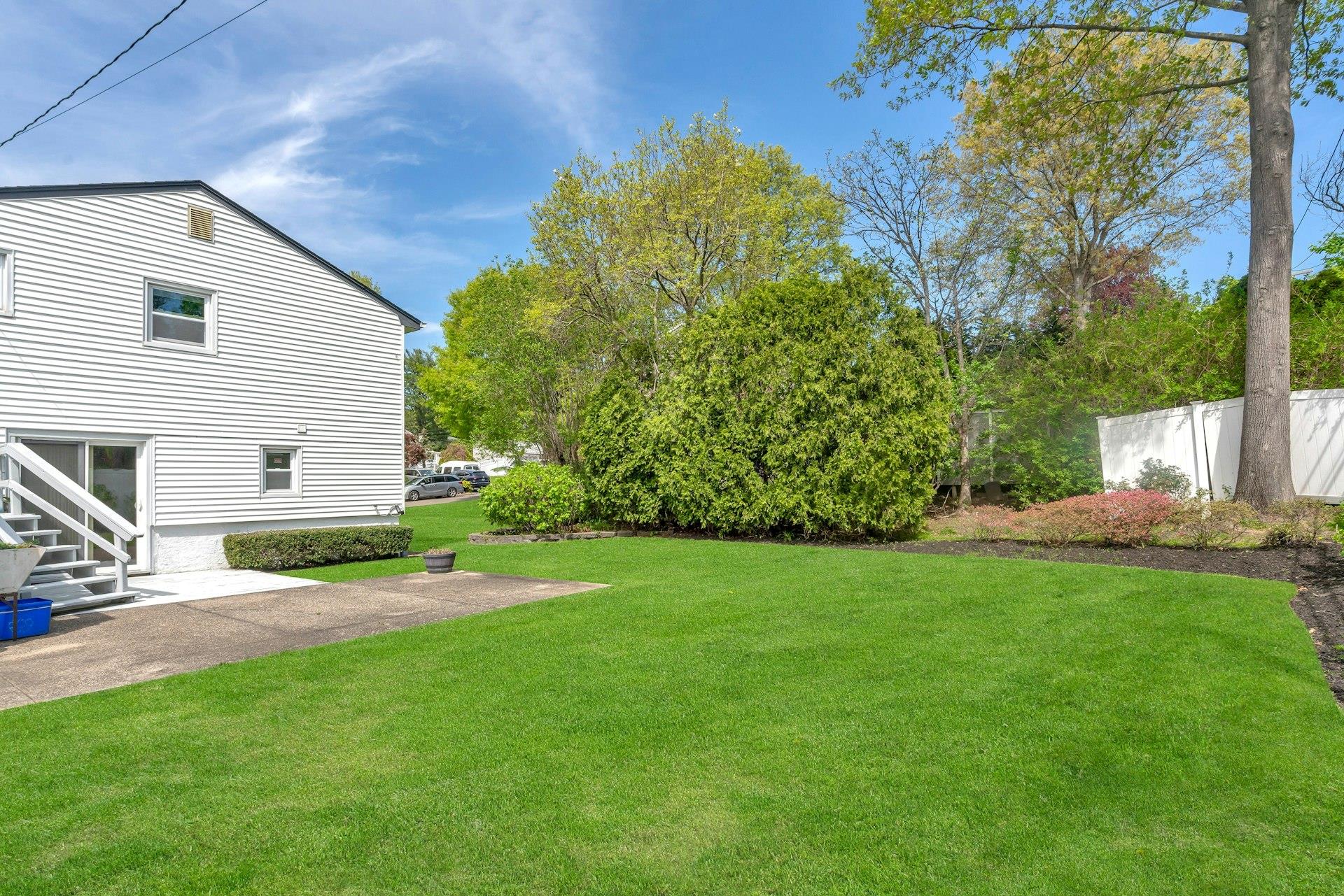 14 Henry Drive, Glen Cove, New York image 17