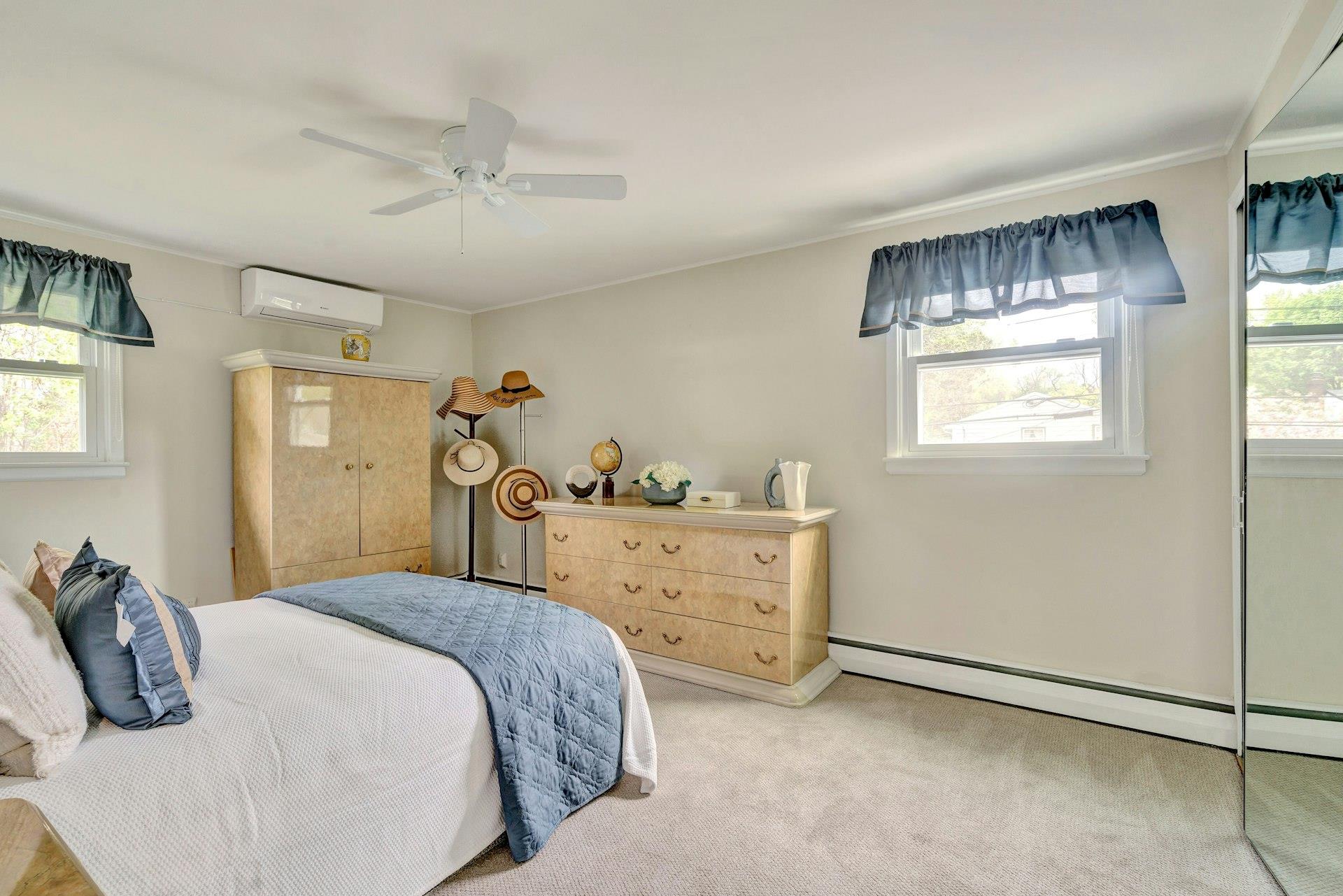 14 Henry Drive, Glen Cove, New York image 9