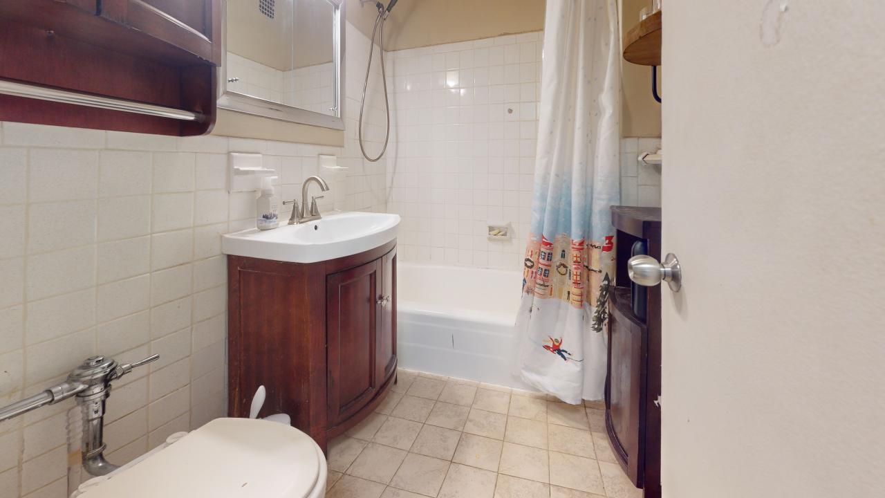 66-15 Thornton Place #5N, Rego Park, New York image 14