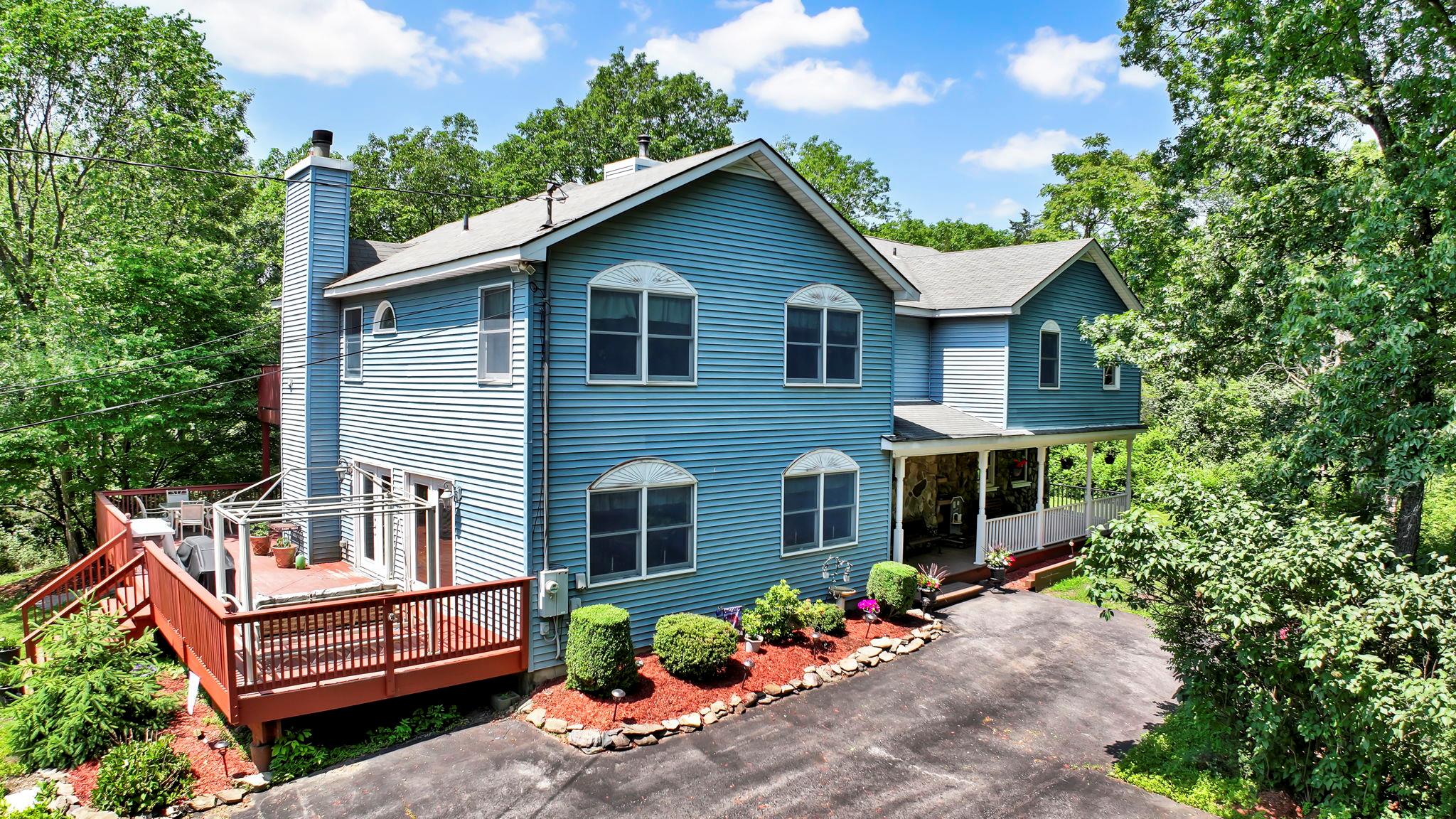 65 Oxford Springs Road