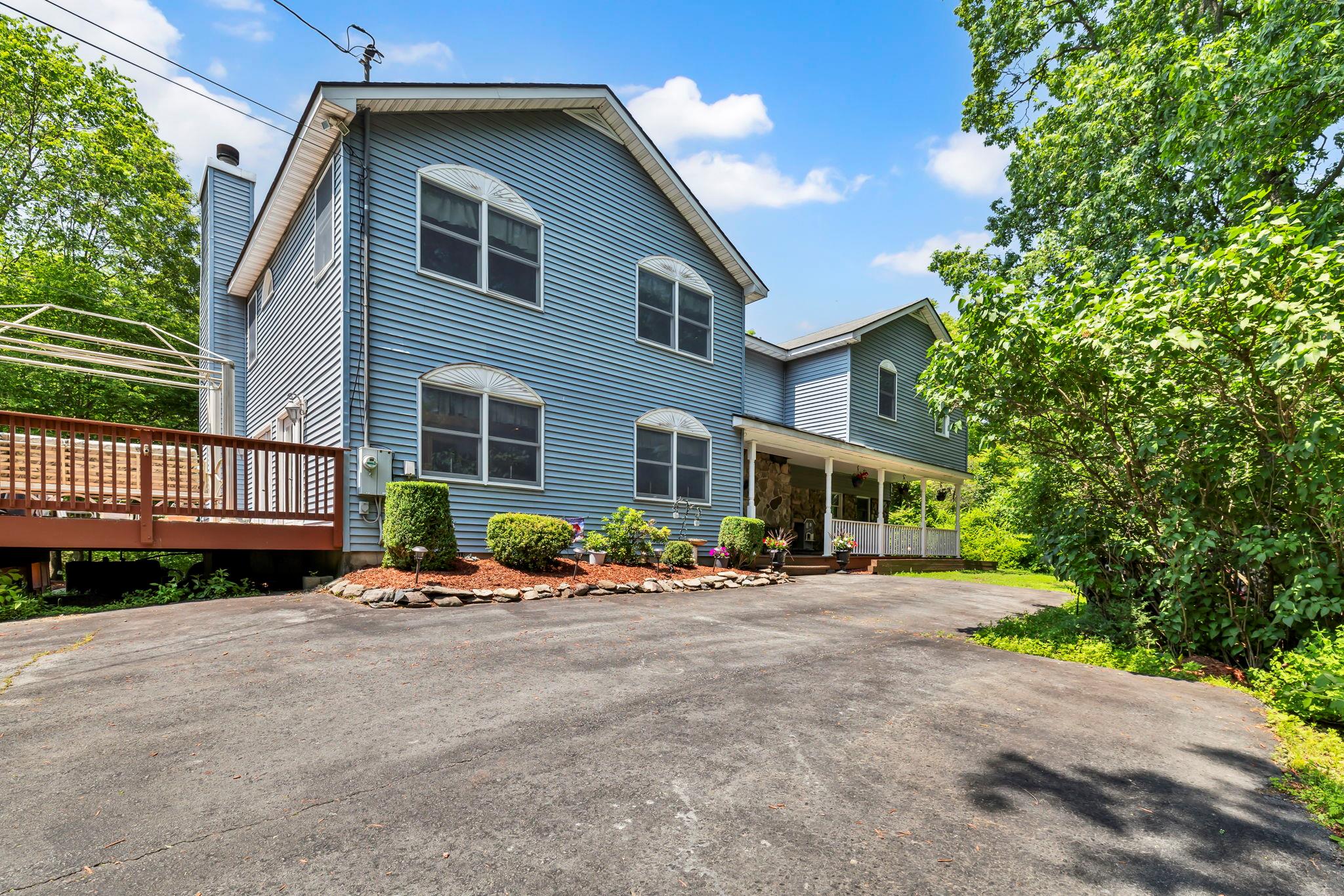 65 Oxford Springs Road