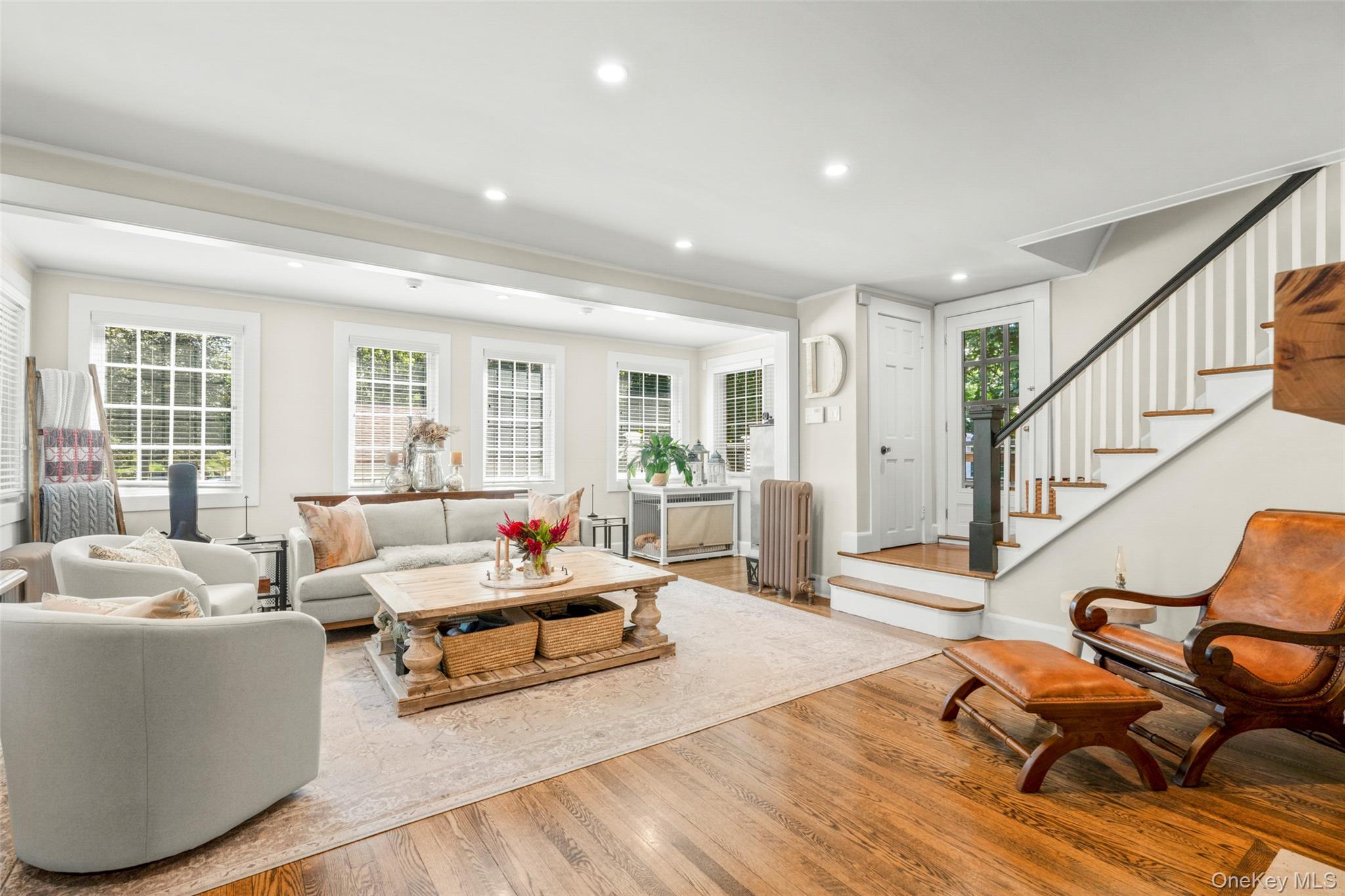 6 Mayhew Avenue