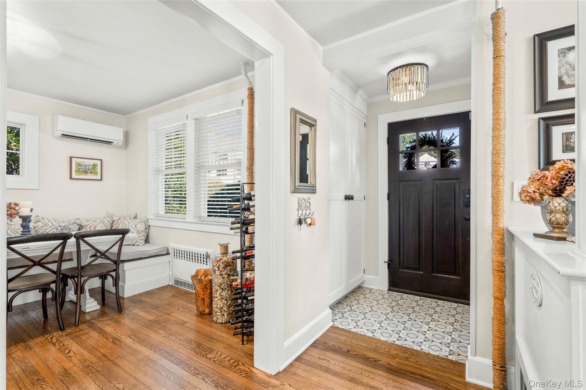 6 Mayhew Avenue