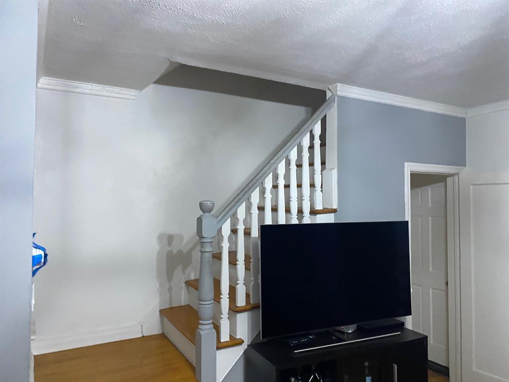 6111 Alderton Street, Rego Park, New York image 12
