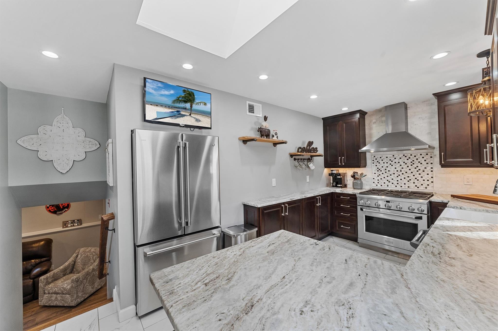 864 Fox Meadow Road, Yorktown Heights, New York image 9