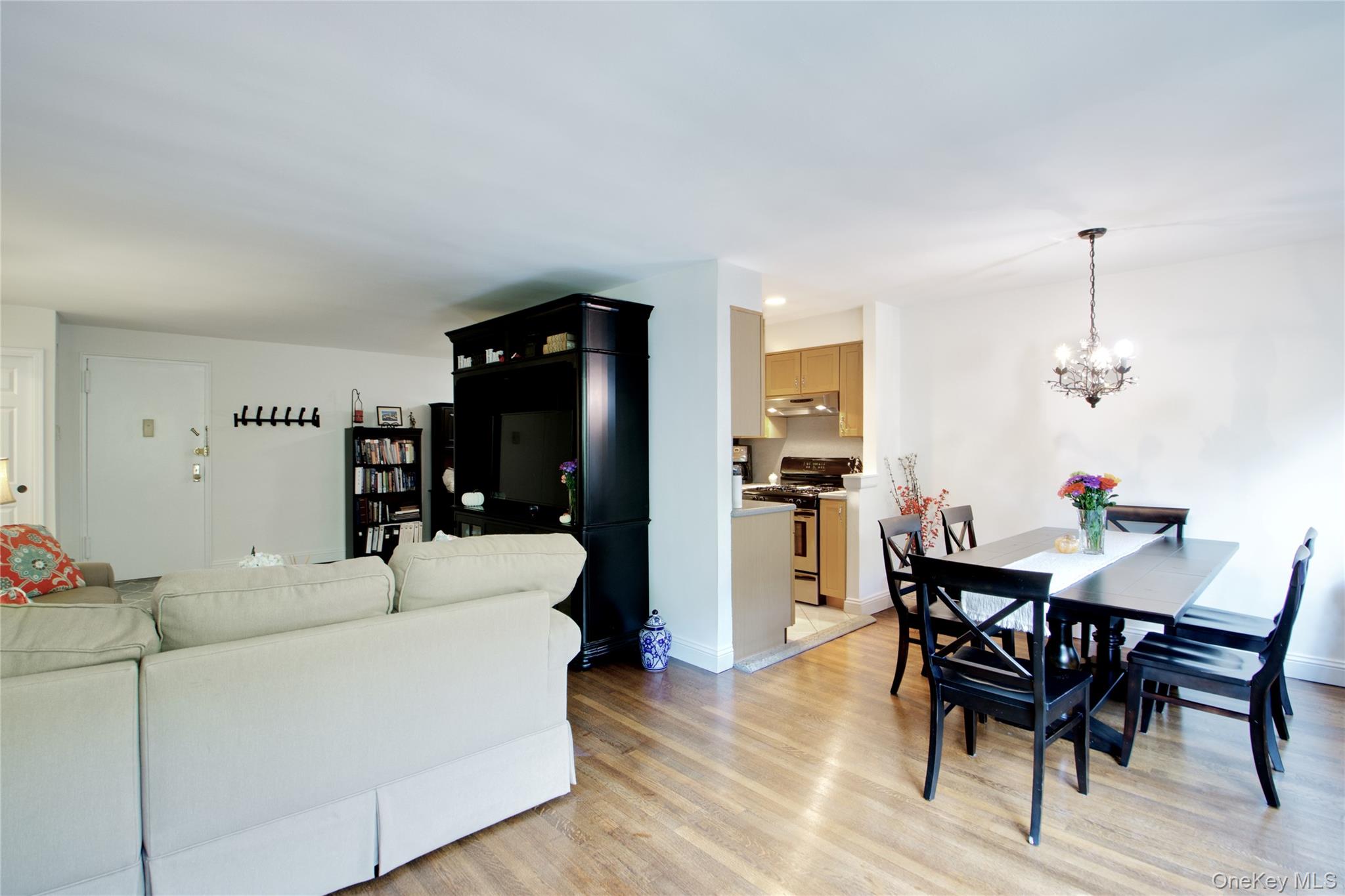 3 Birchwood Court 2G