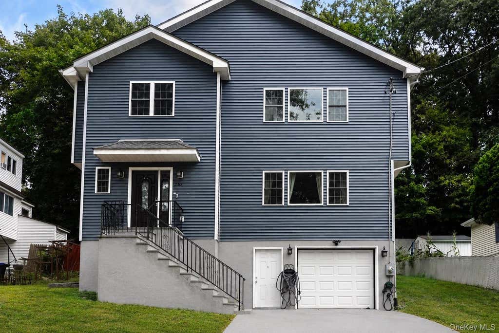 Photo of 210 Abbott Avenue, Elmsford, NY 10523 (MLS # 1035404)