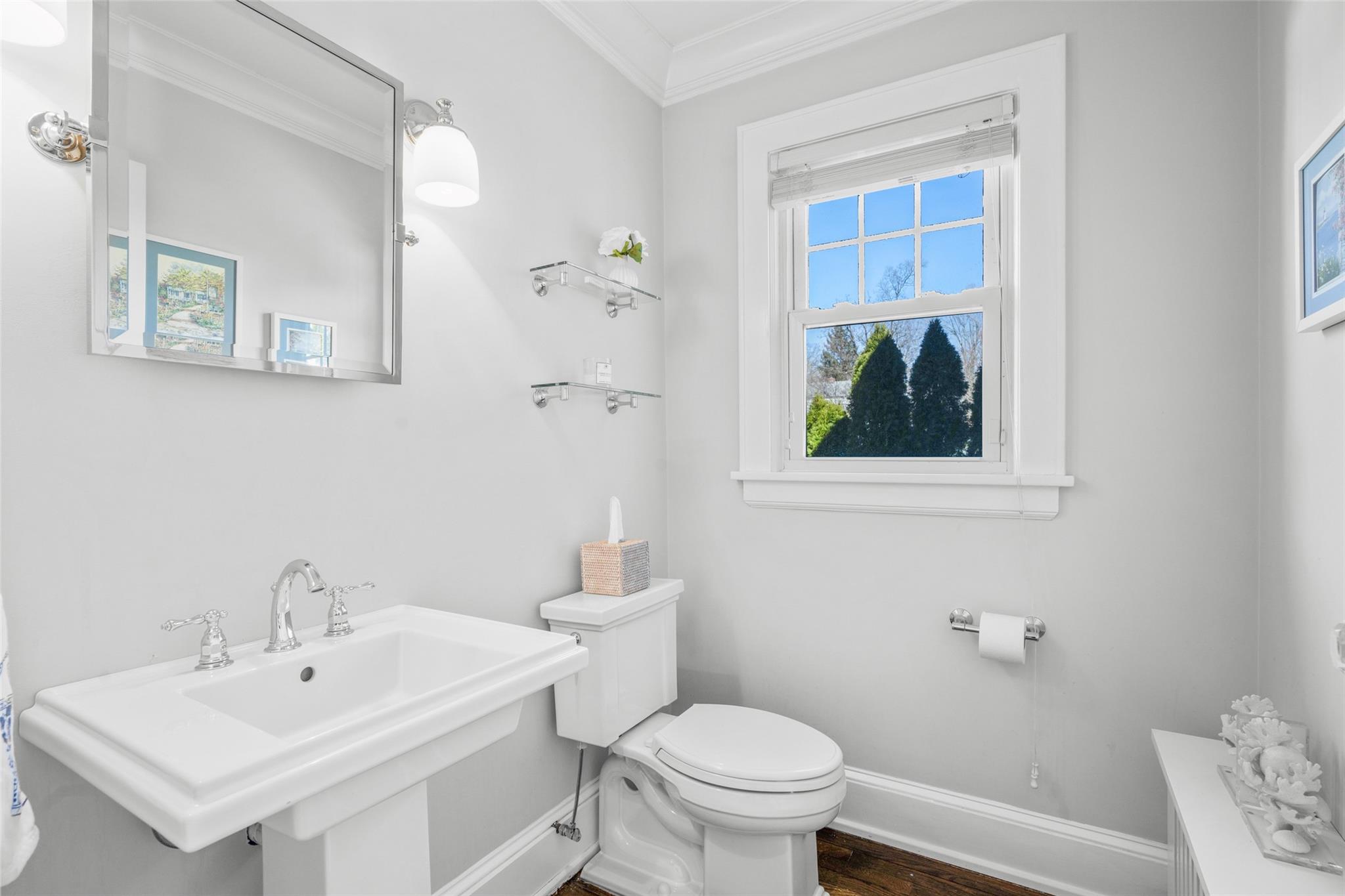 738 Forest Avenue, Larchmont, New York image 15