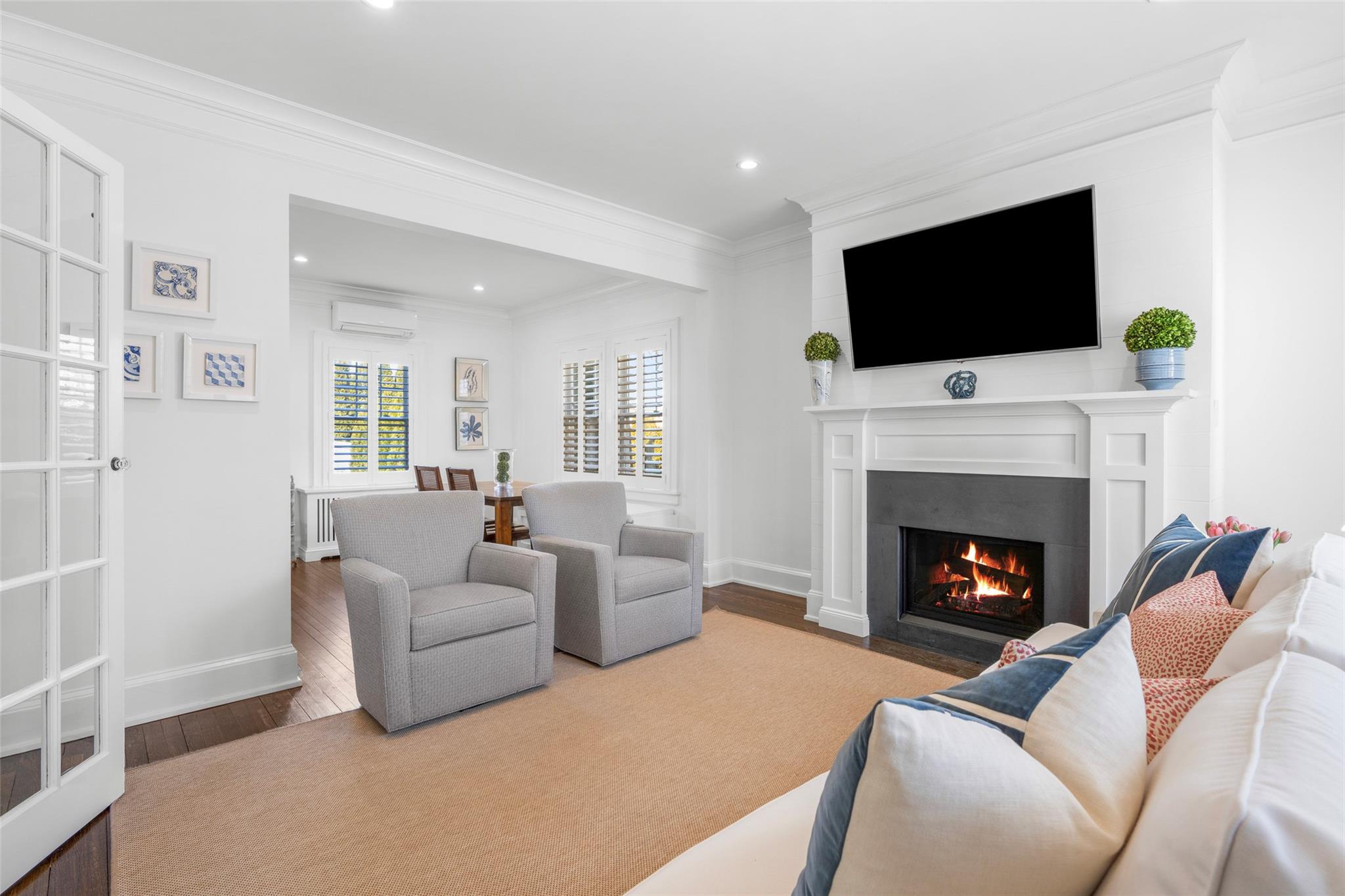 738 Forest Avenue, Larchmont, New York image 8
