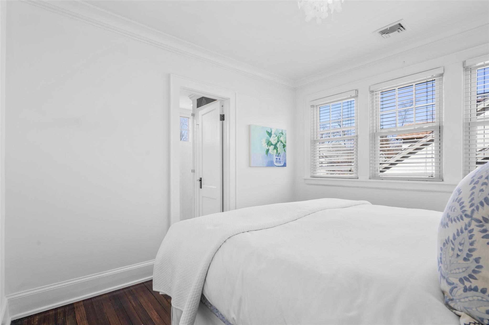 738 Forest Avenue, Larchmont, New York image 21