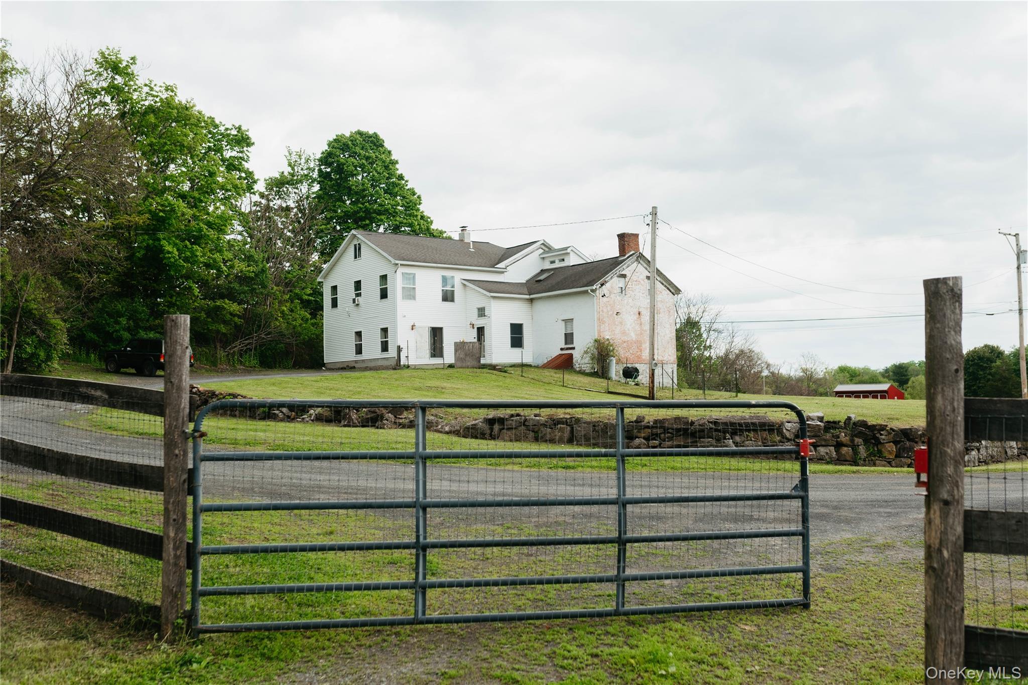 1693 Route 32