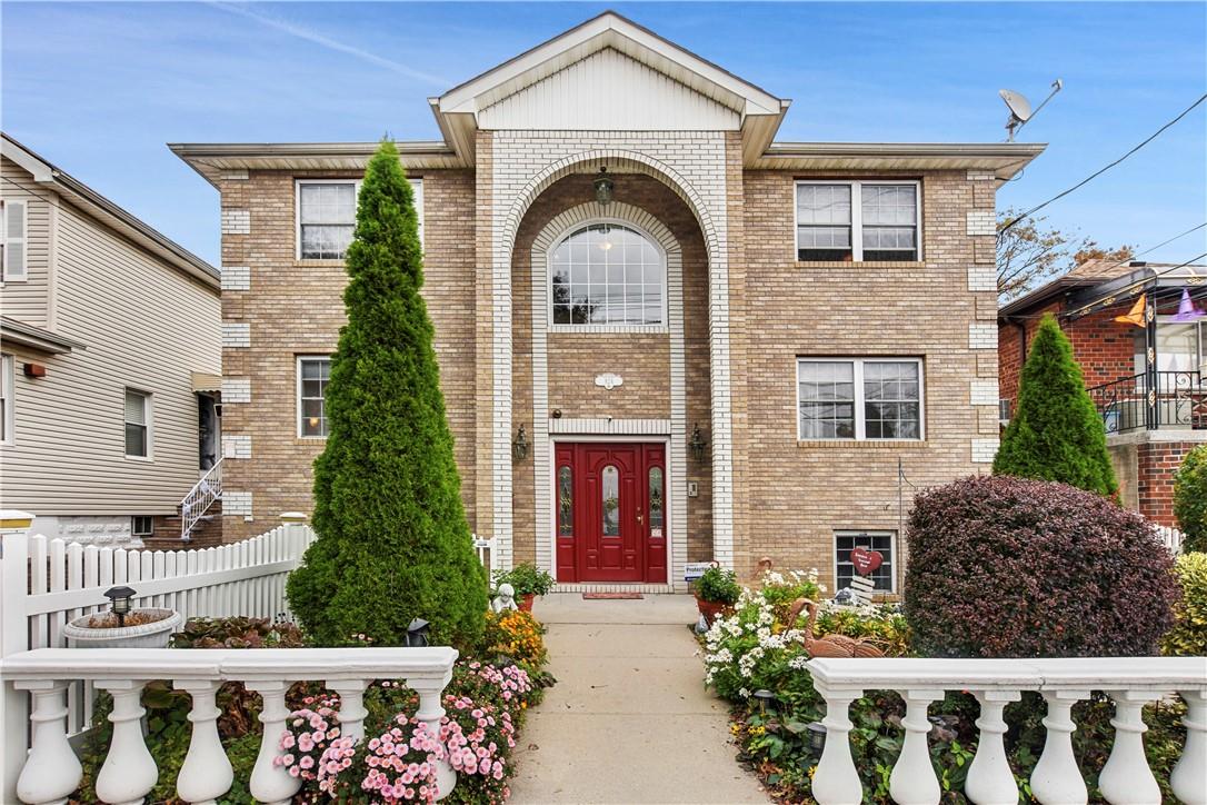 Property for Sale at Wilcox Avenue, Bronx, New York - Bedrooms: 5 
Bathrooms: 4  - $1,395,000